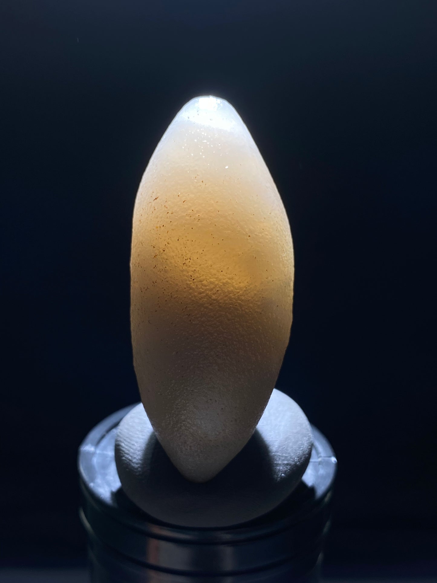 (1029)Alxa Desert Gobi Agate rough nature stone, Natural Color Raw Stone from Inner Mongolia.