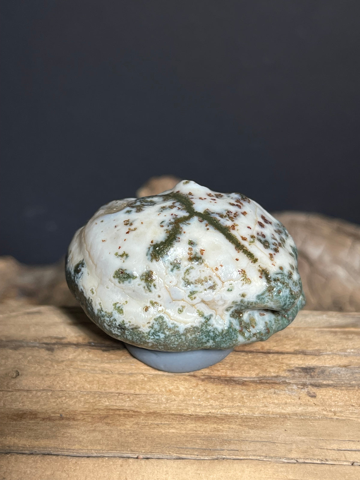 (1037)Natural Alxa Gobi Moss Agate - Creamy White Stone with Green Moss-Like Patterns