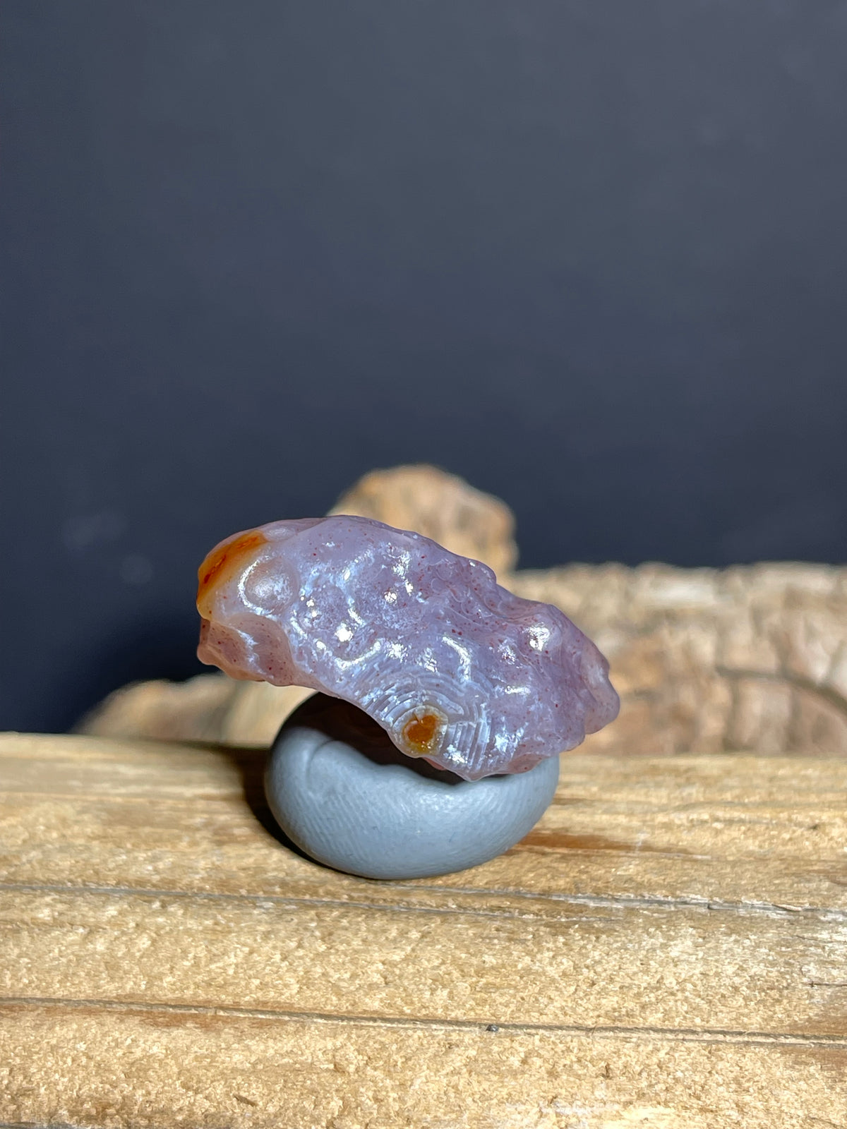 (1111)Natural Alxa Gobi Sugar Heart Agate- Lavender-Pink Translucency & Fine red inclusions