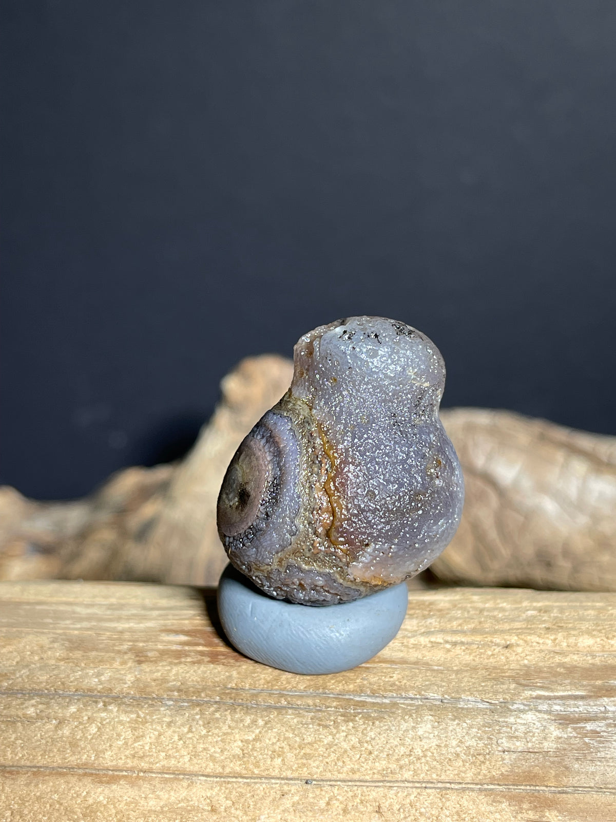 (1125)  Natural Alxa Gobi Eye Agate- Large Concentric Eye & Gourd-Like Form