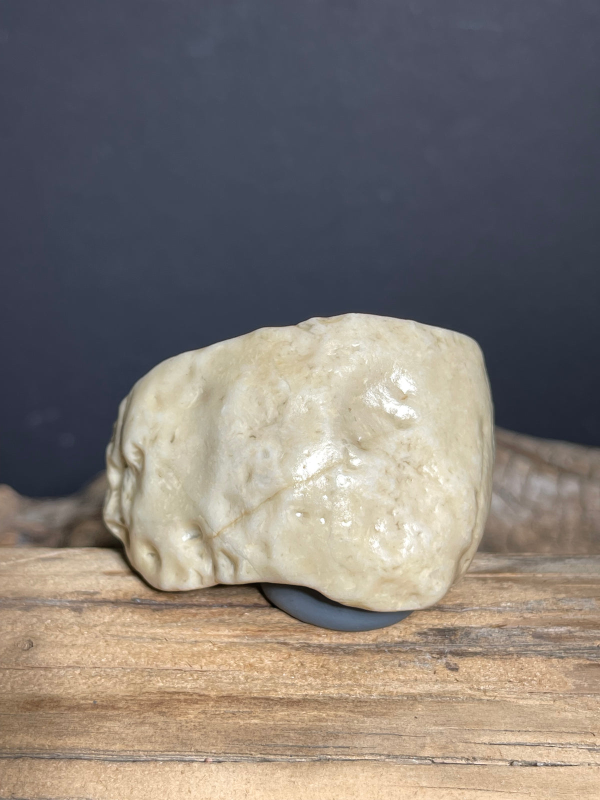 (1040)Natural Alxa Gobi Agate with Crystal Cavity - Inner Mongolia