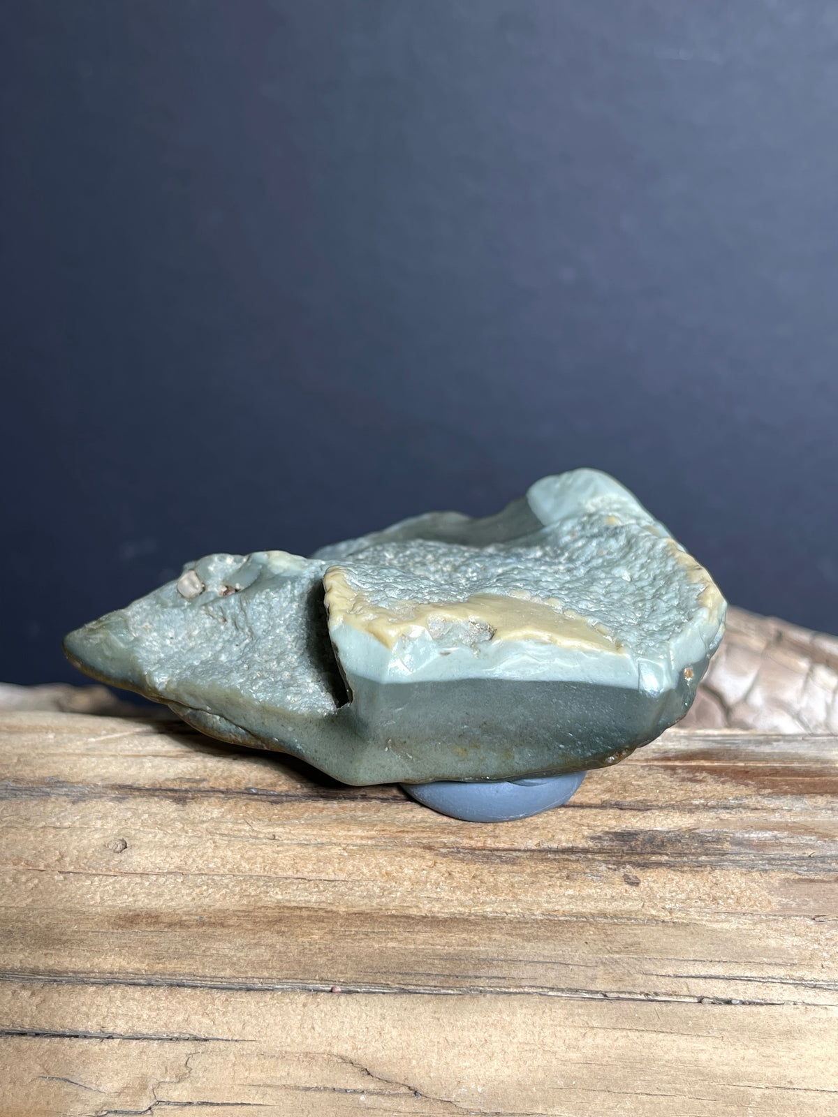 (1000)Hulunbuir Gobi Agate with Sage Green chalcedony Surface - Natural Desert Stone