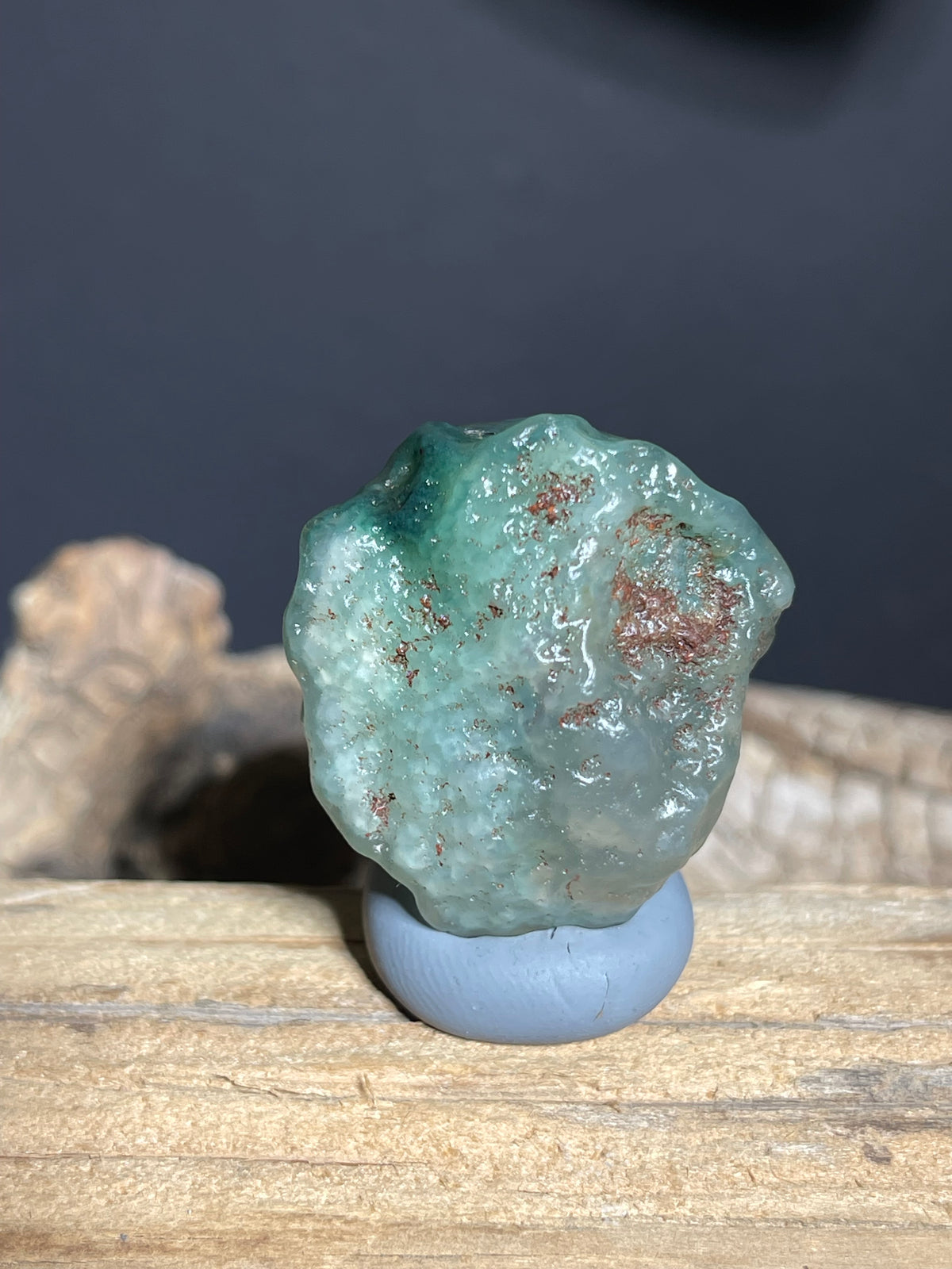 (1104)Alxa Gobi Green Sugar Heart Agate - Natural Face-like Mimetolith