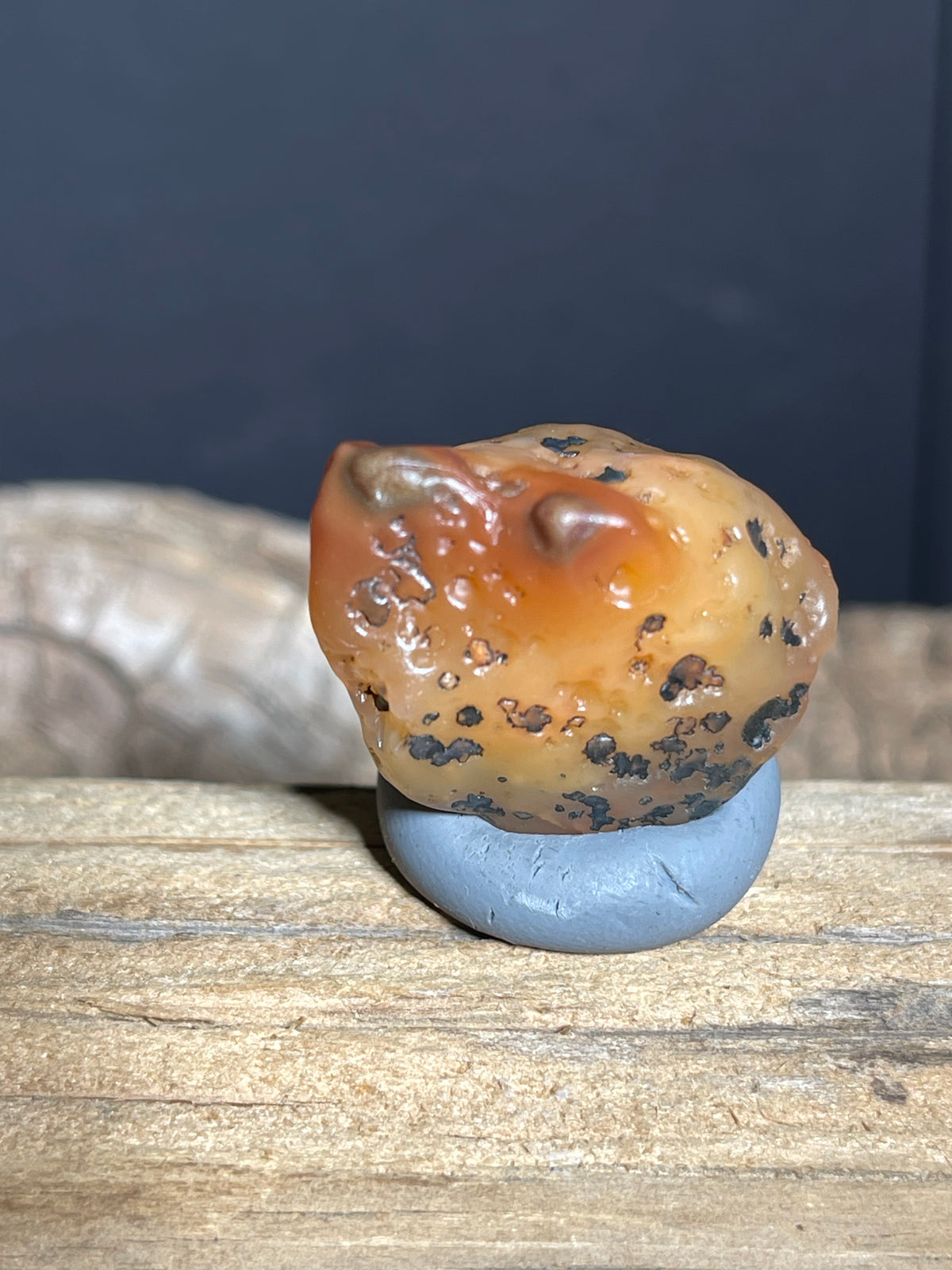 (1106)Natural Alxa Gobi Sugar Heart Agate - Orange Translucent with Black Dendritic Inclusions