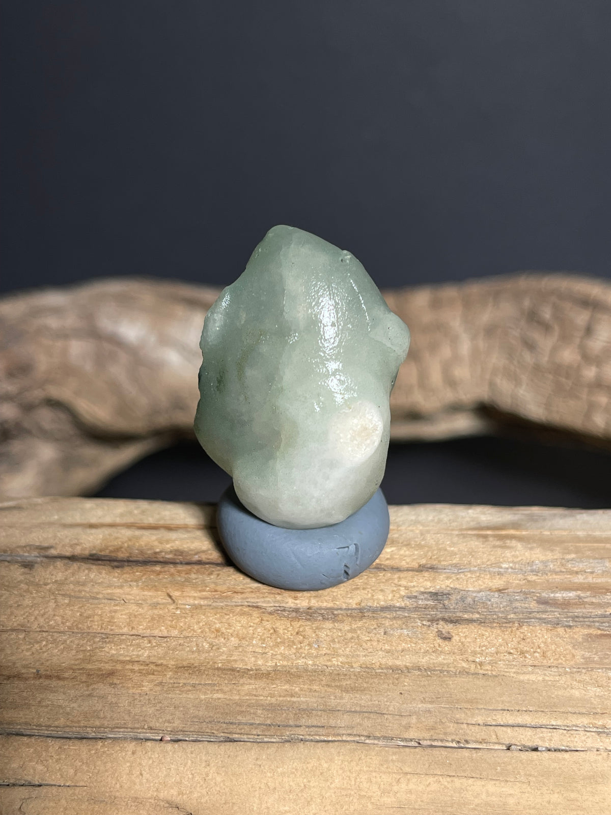 (1066)Natural Alxa Desert Gobi Sugar Heart Agate - Pale Green Translucent stone