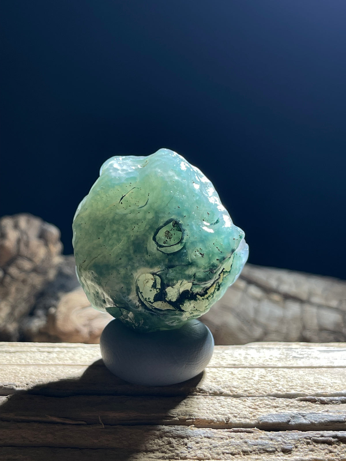 (1104)Alxa Gobi Green Sugar Heart Agate - Natural Face-like Mimetolith