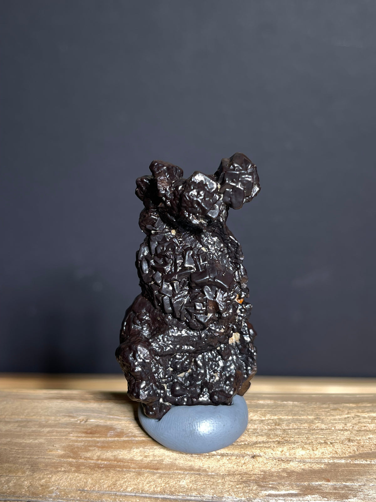 (1135) Alxa Gobi Desert Black Stone – Natural Anthropomorphic collector specimen