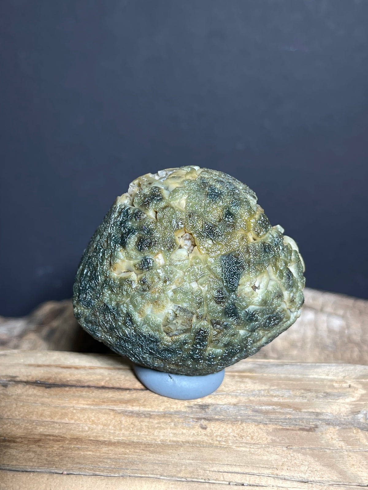 (1050)Natural XinJiang Gobi Vein Agate - Rattling Stone with Crystal Cavity