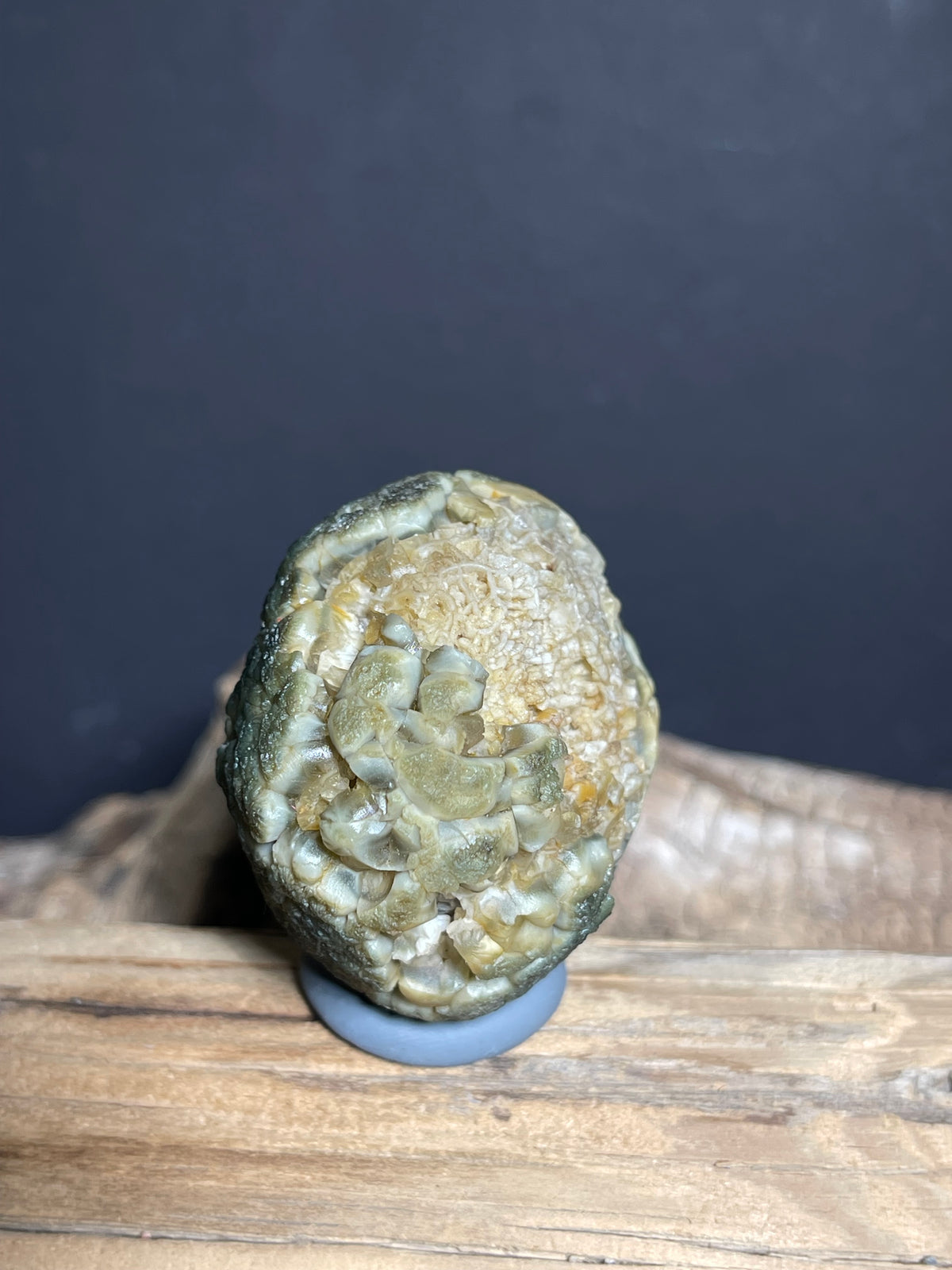 (1050)Natural XinJiang Gobi Vein Agate - Rattling Stone with Crystal Cavity