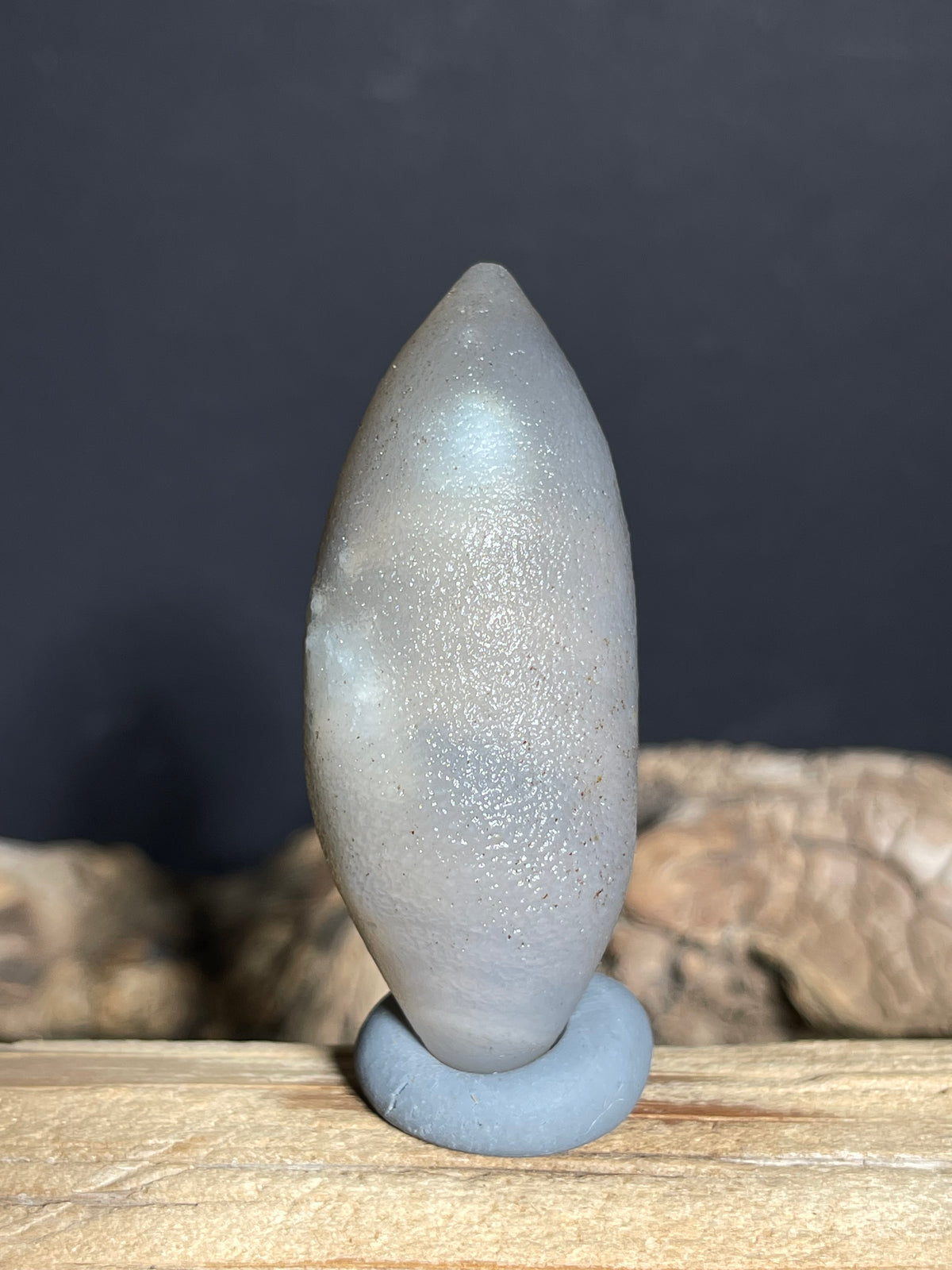 (1029)Natural Alxa Gobi agate - Smooth Spindle-Shaped Gray Stone