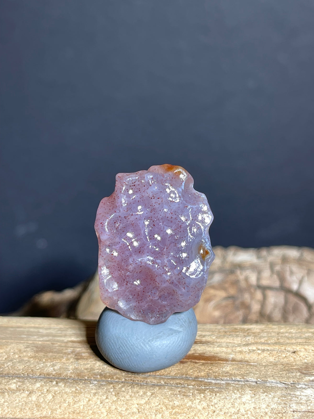 (1111)Natural Alxa Gobi Sugar Heart Agate- Lavender-Pink Translucency & Fine red inclusions