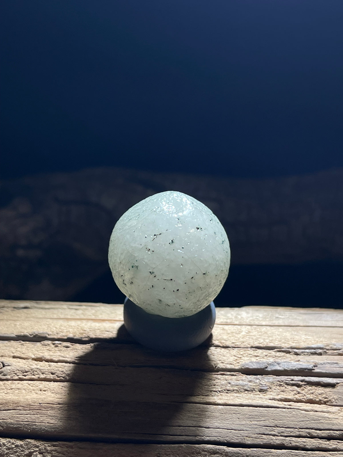 (1061)Natural Alxa Gobi Moss Agate - Pale GreenDesert Agate