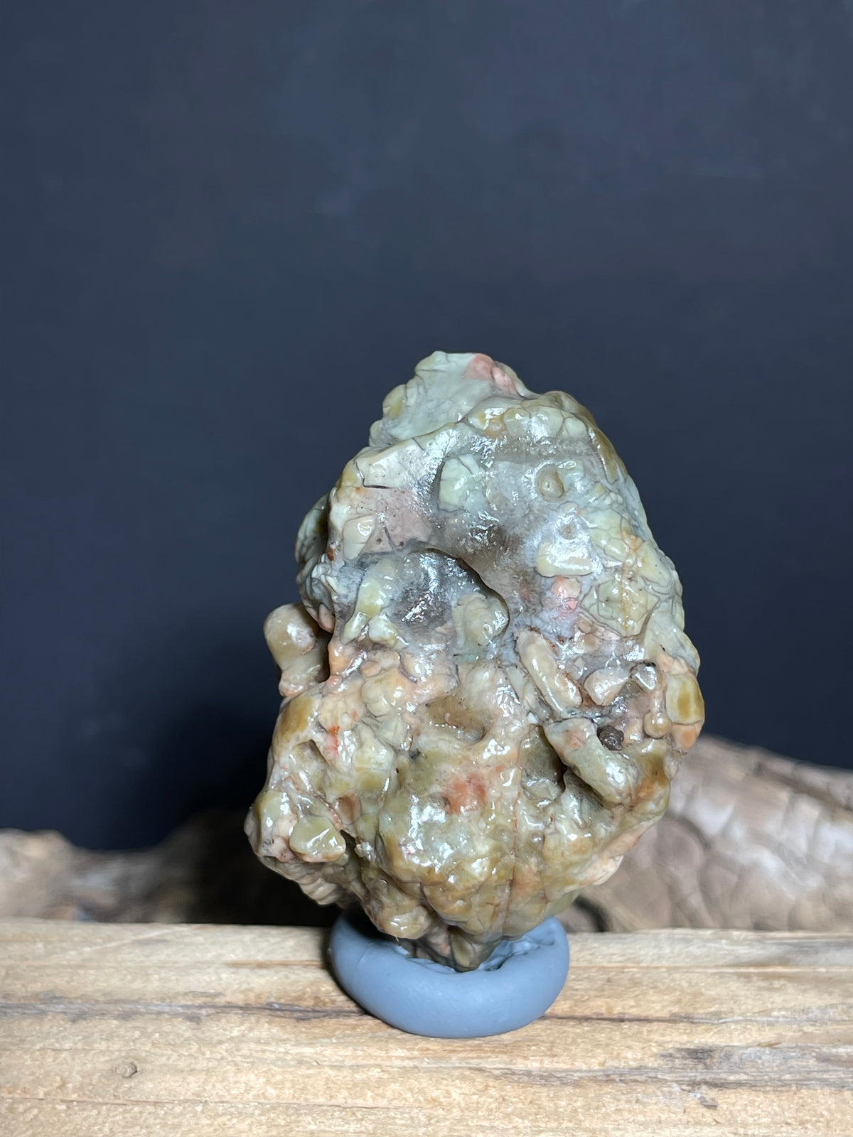 (1043)Natural Alxa Gobi Agate - Multicolor Clustered Texture