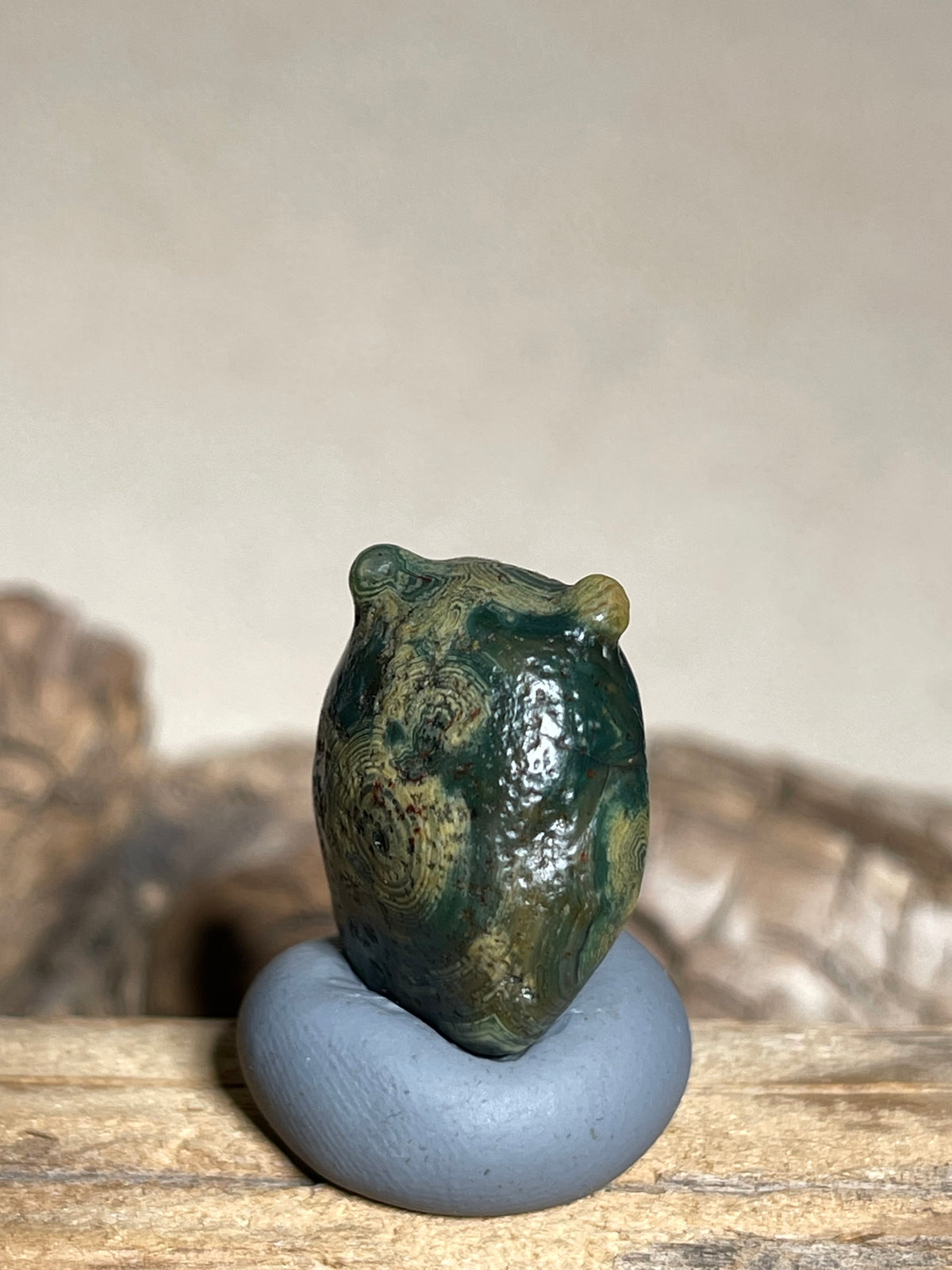 (1116)Natural Alxa Gobi Green Eye Agate - Multiple Concentric Orbicular Patterns