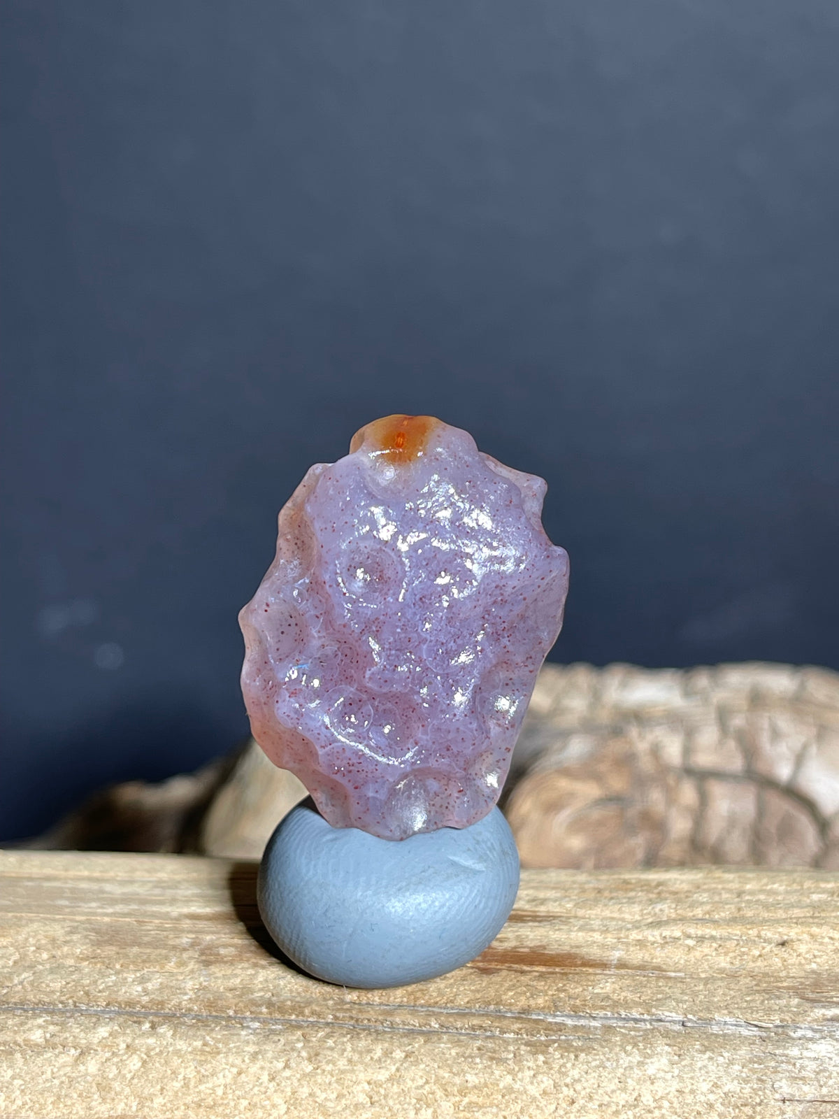 (1111)Natural Alxa Gobi Sugar Heart Agate- Lavender-Pink Translucency & Fine red inclusions