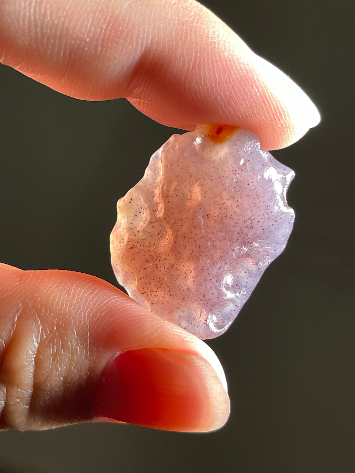 (1111)Natural Alxa Gobi Sugar Heart Agate- Lavender-Pink Translucency & Fine red inclusions