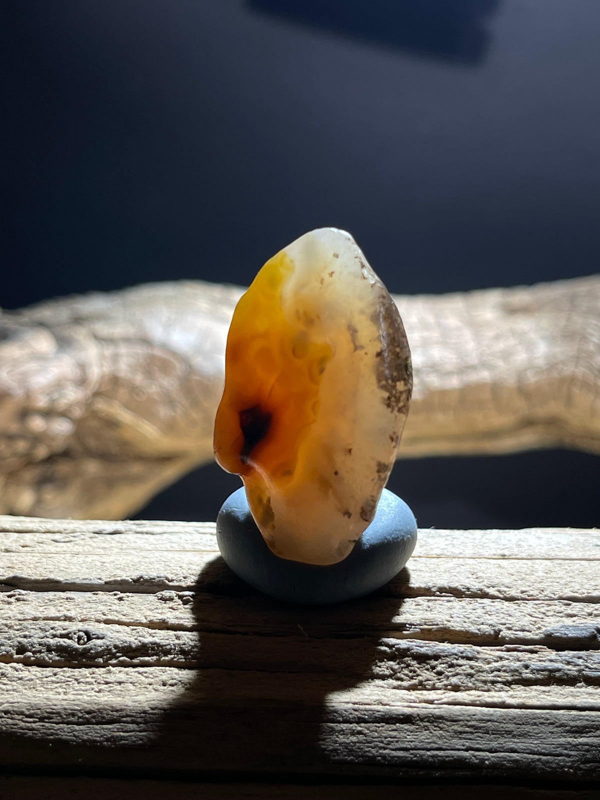 (1064)Natural Alxa Gobi Moss Agate -  Face-Like Natural Formation
