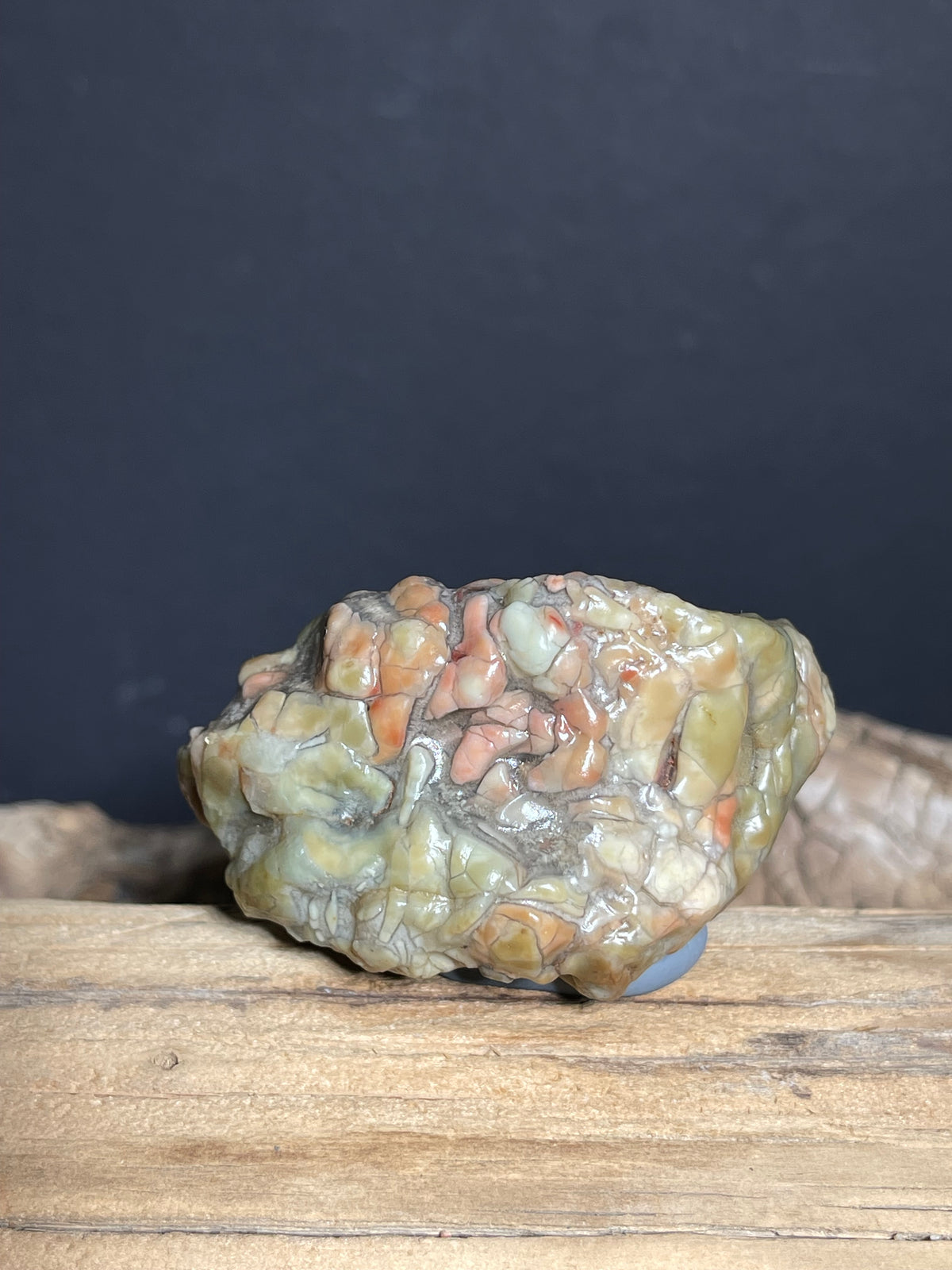 (1043)Natural Alxa Gobi Agate - Multicolor Clustered Texture