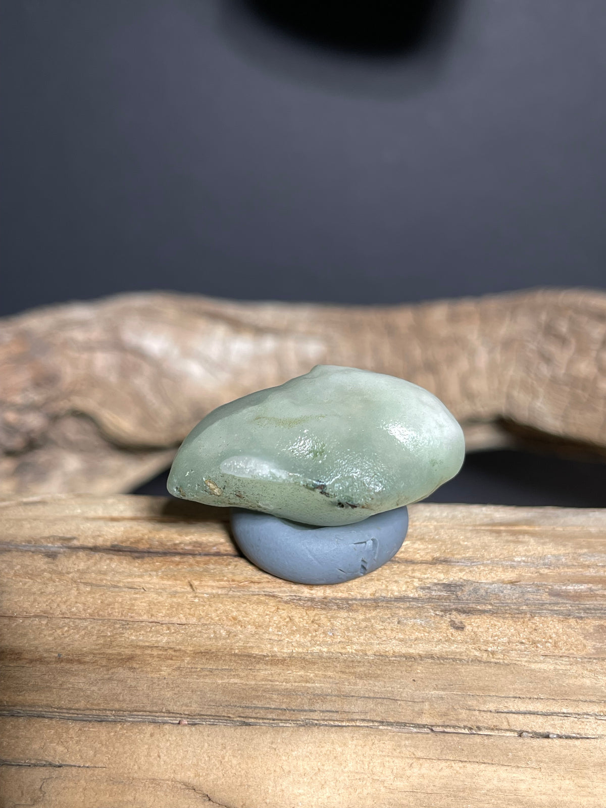 (1066)Natural Alxa Desert Gobi Sugar Heart Agate - Pale Green Translucent stone