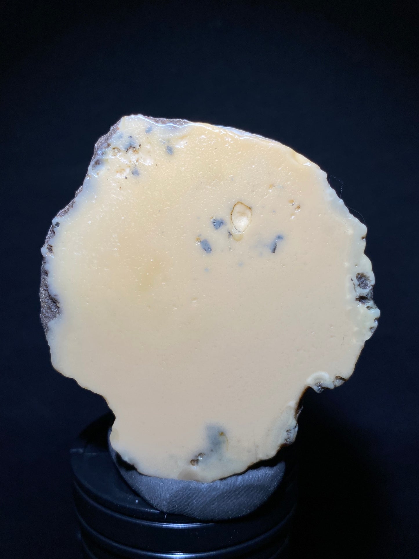 (1008)Alxa Desert Gobi Agate rough nature stone,Natural red Color Raw Stone from Inner Mongolia.