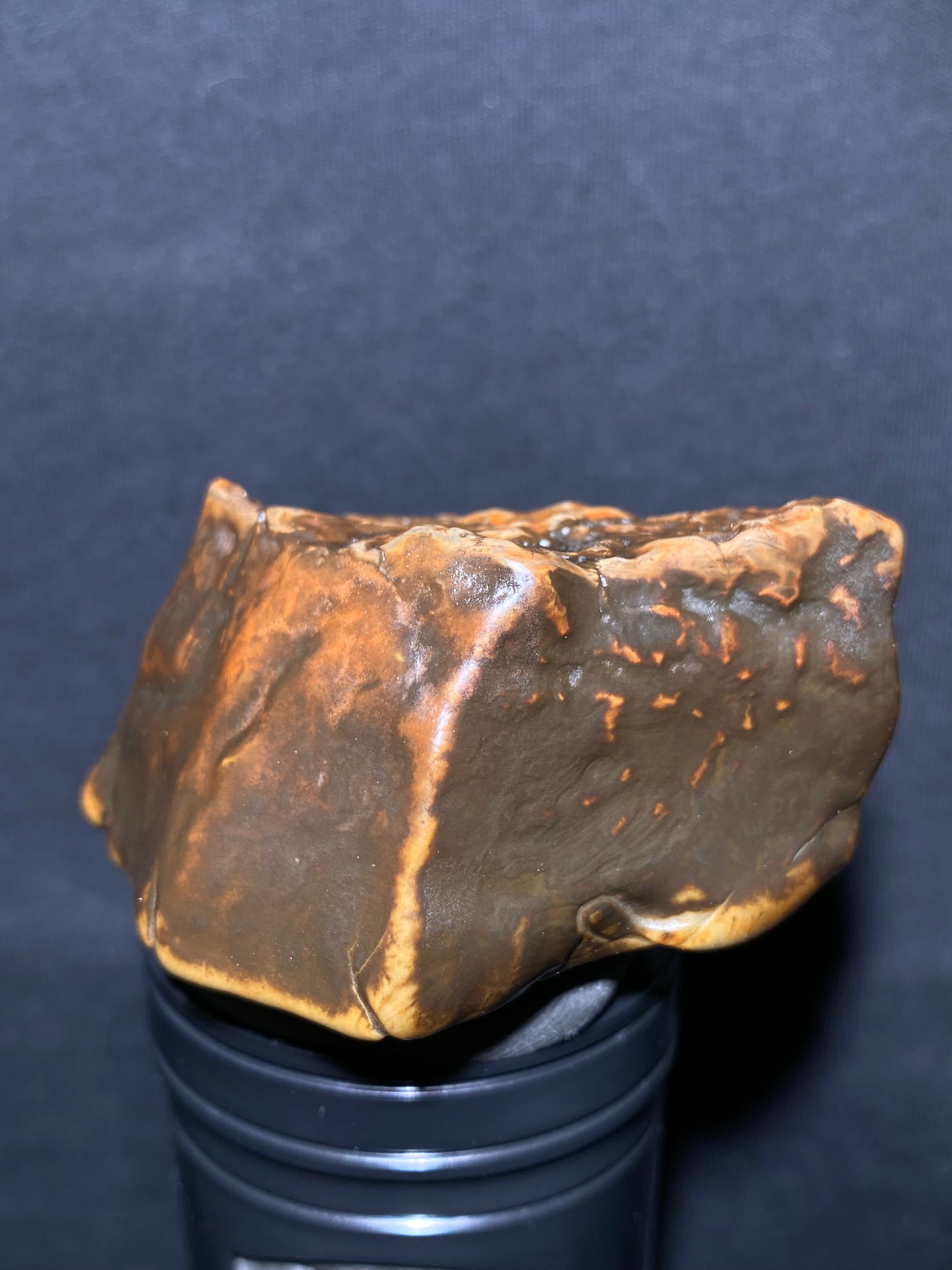 (1011)Alxa Desert Gobi Agate, rough nature stone,Natural Black Color Raw Stone from Inner Mongolia.