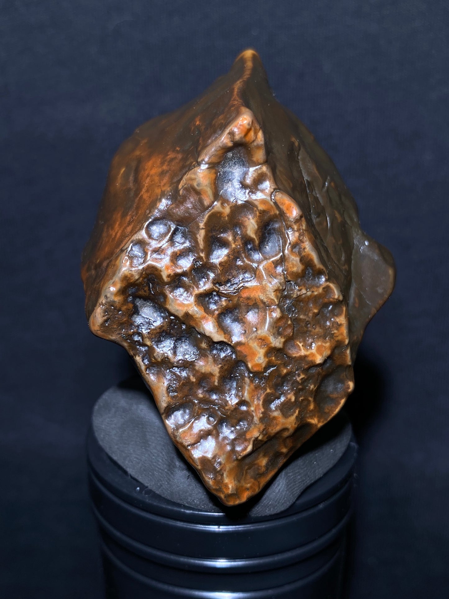 (1011)Alxa Desert Gobi Agate, rough nature stone,Natural Black Color Raw Stone from Inner Mongolia.