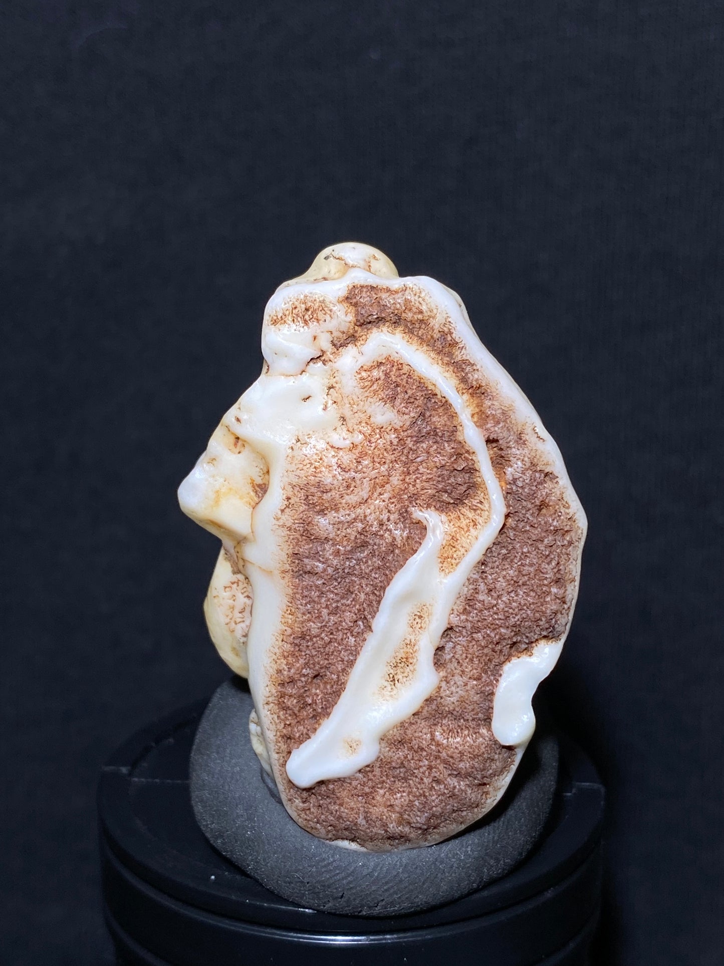 (1012)Alxa Desert Gobi Agate rough nature stone,Natural Color Raw Stone from Inner Mongolia.