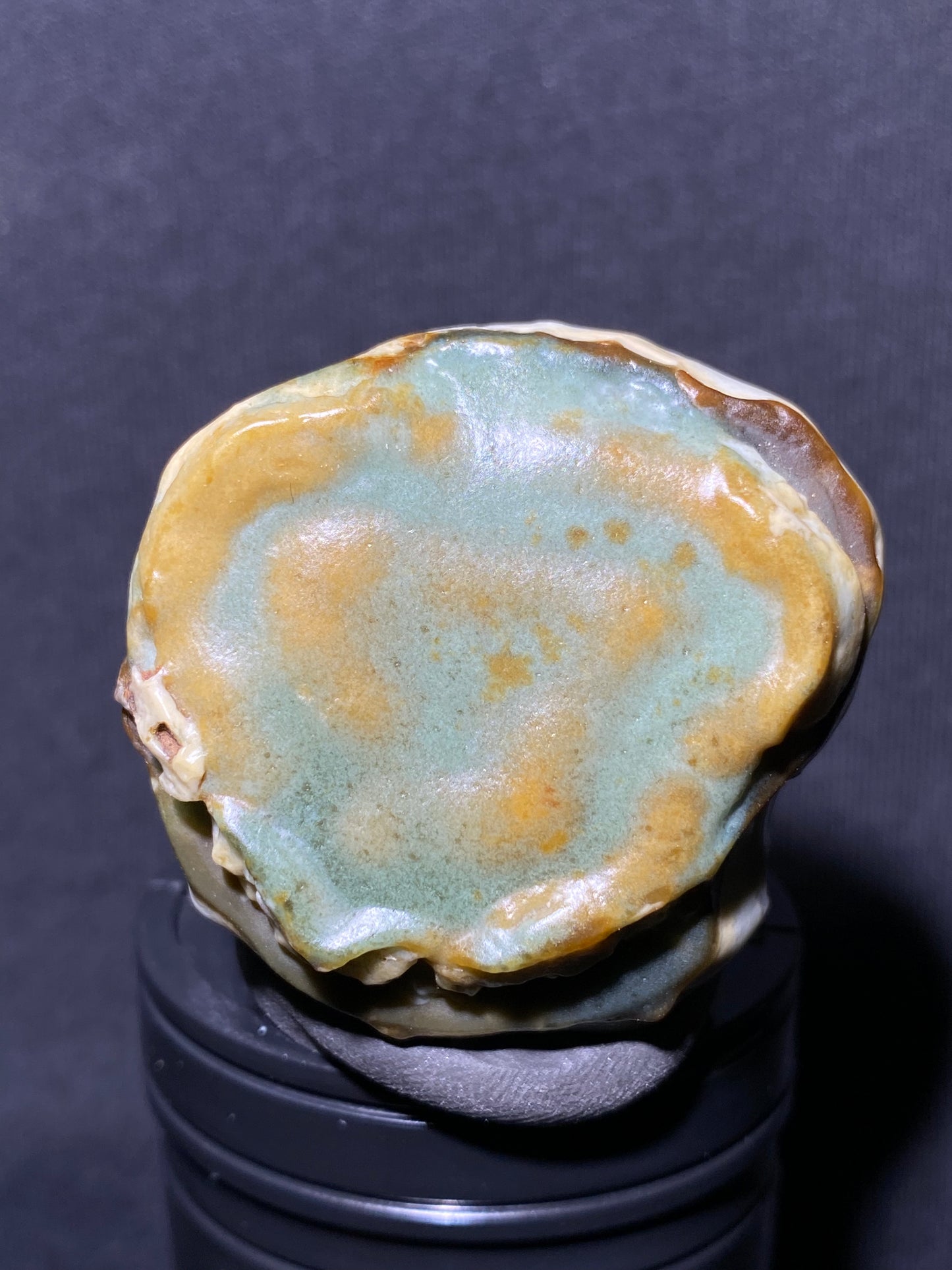 (1027)Alxa Desert Gobi Agate rough nature stone,Natural green Color Raw Stone from Inner Mongolia.