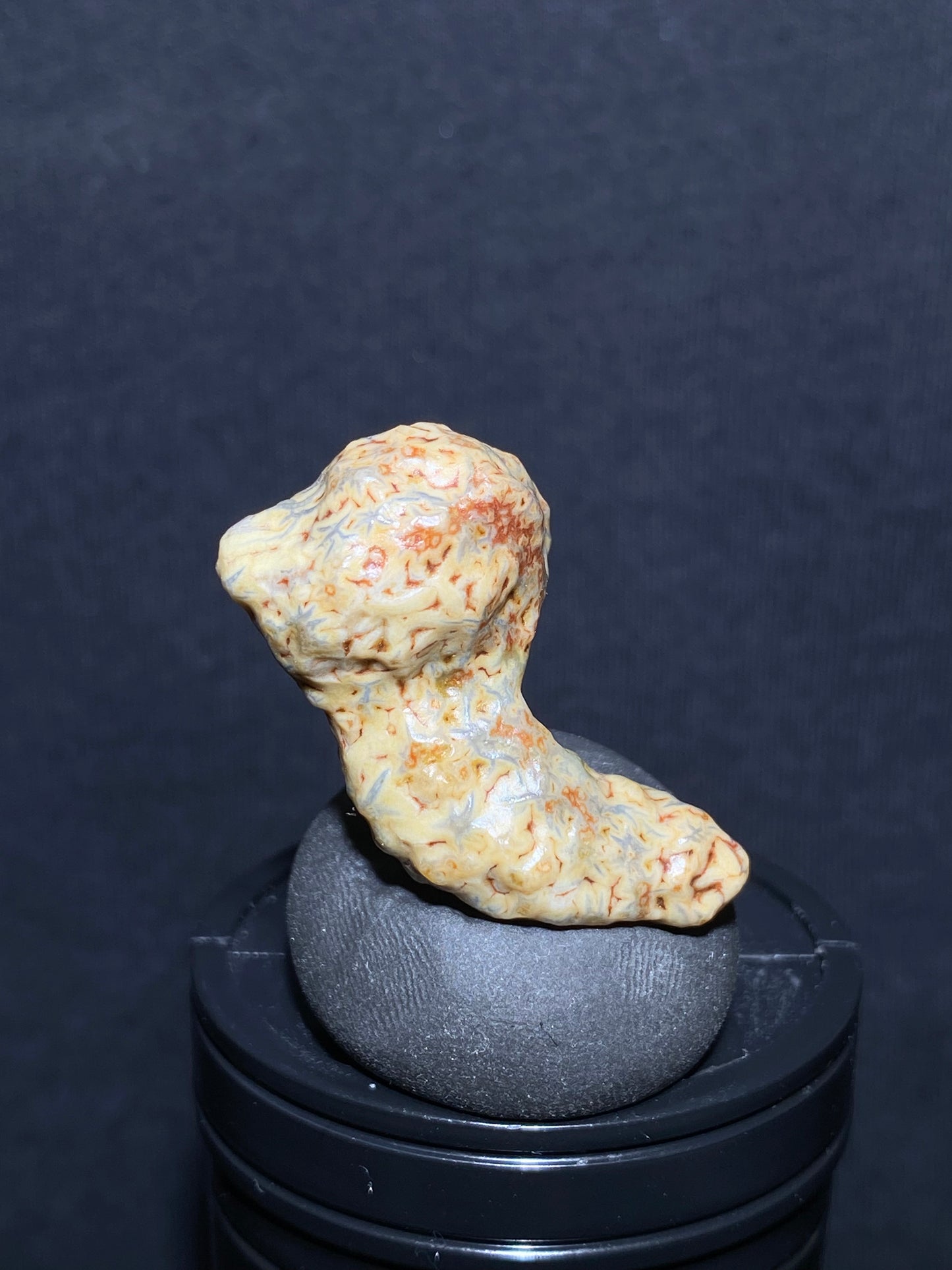 (1032)Alxa Desert Gobi vein Agate, rough nature stone, Natural Color Raw Stone from Inner Mongolia.