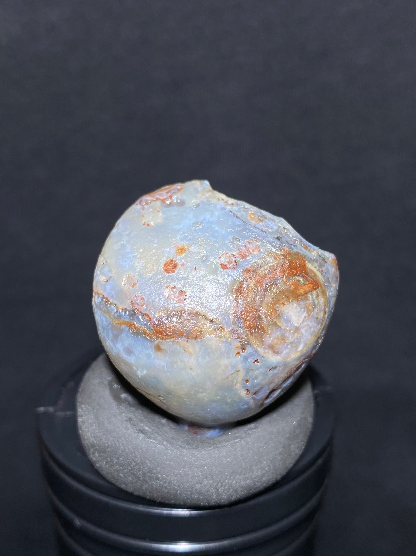 (1035)Alxa Desert Gobi eye Agate rough nature stone,Natural Color Raw agate from Inner Mongolia.