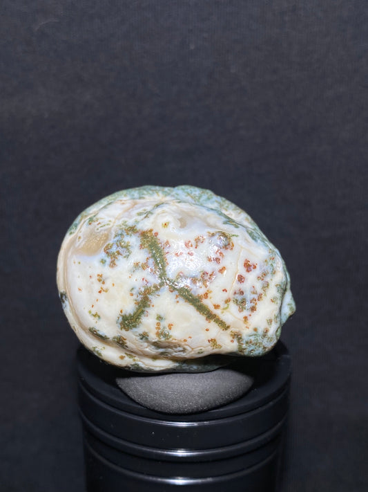 (1037)Alxa Desert Gobi moss Agate, rough nature stone, Natural Color Raw Stone from Inner Mongolia.