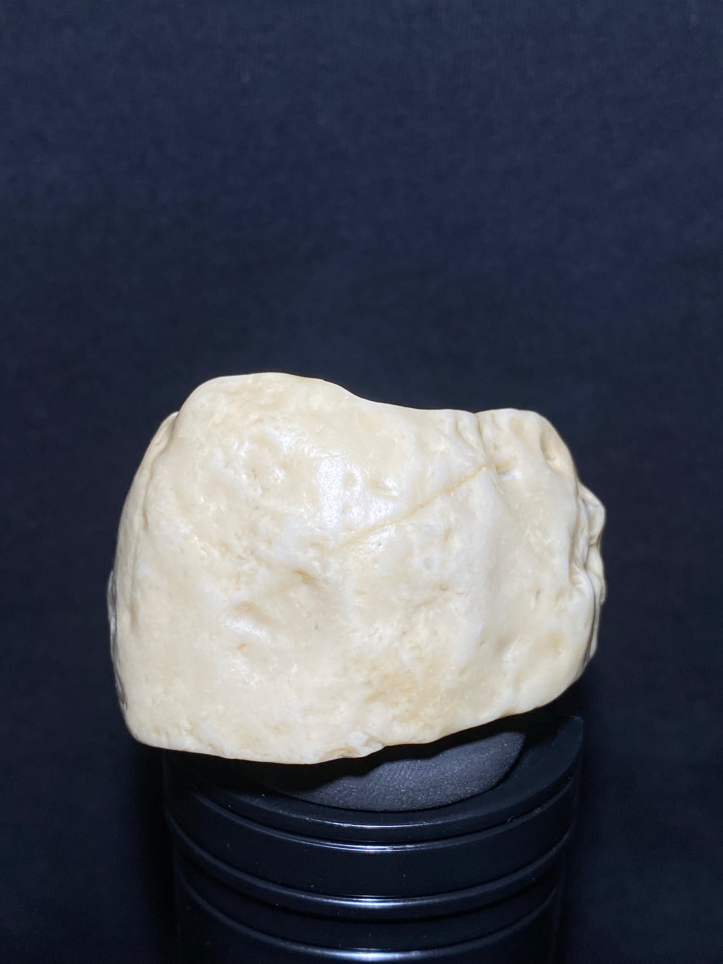 (1040)Alxa Desert Gobi Agate rough nature stone,Natural Color Raw Stone from Inner Mongolia.