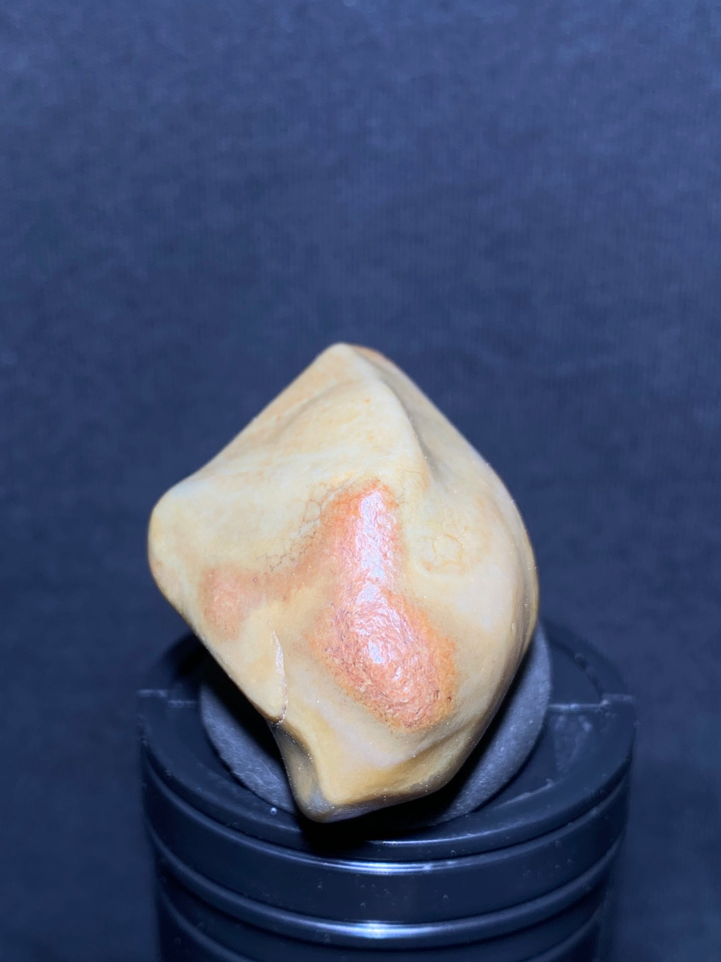 (1041)Alxa Desert Gobi Agate pendent, rough nature stone,Natural Color Raw Stone from Inner Mongolia.