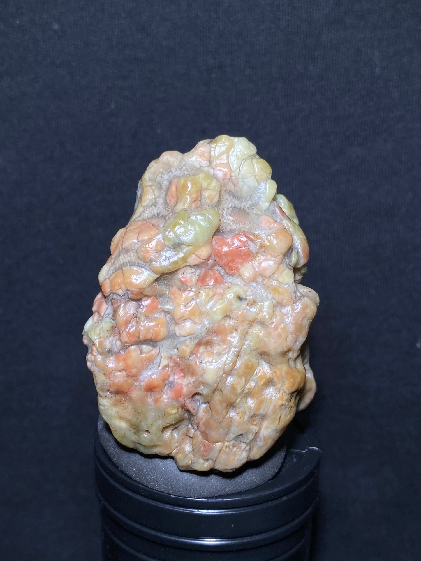 (1043)Alxa Desert Gobi colorful Agate, rough nature stone,Natural Color Raw Stone from Inner Mongolia.
