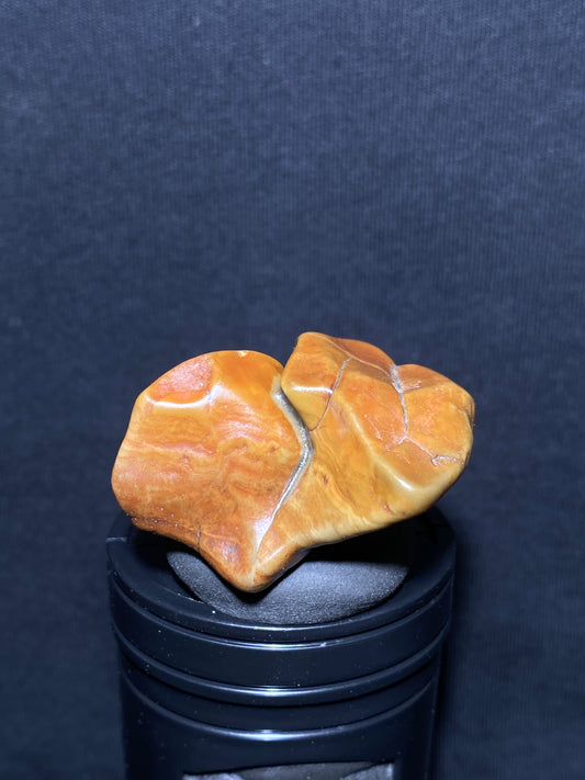 (1045)Alxa Desert Gobi varnish Agate, rough nature stone,Natural Color Raw Stone from Inner Mongolia.Collectible Polished by Nature.