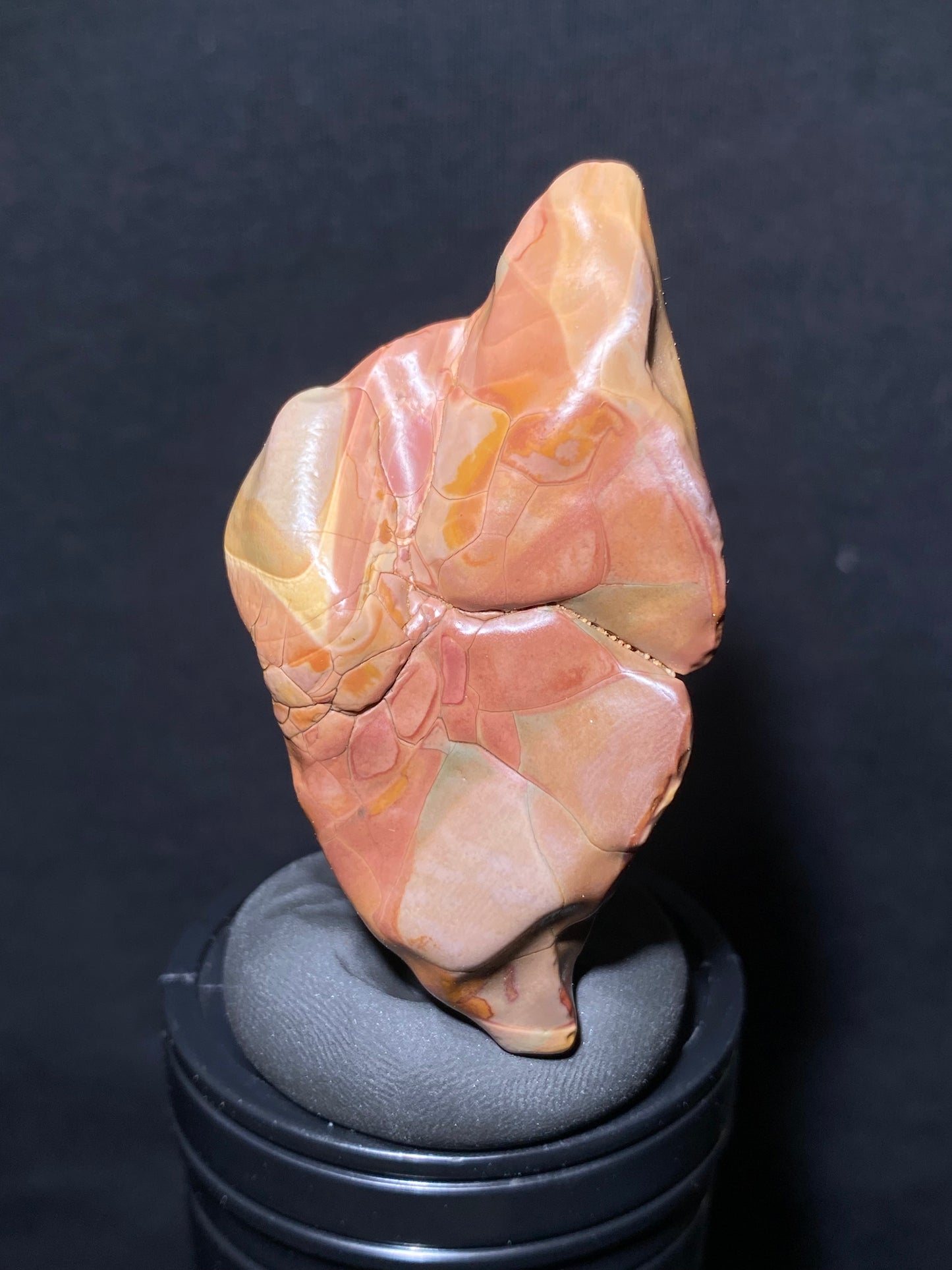 (1046)Alxa Desert Gobi varnish Agate, rough nature stone,Natural Color Raw Stone from Inner Mongolia.Collectible Polished by Nature.