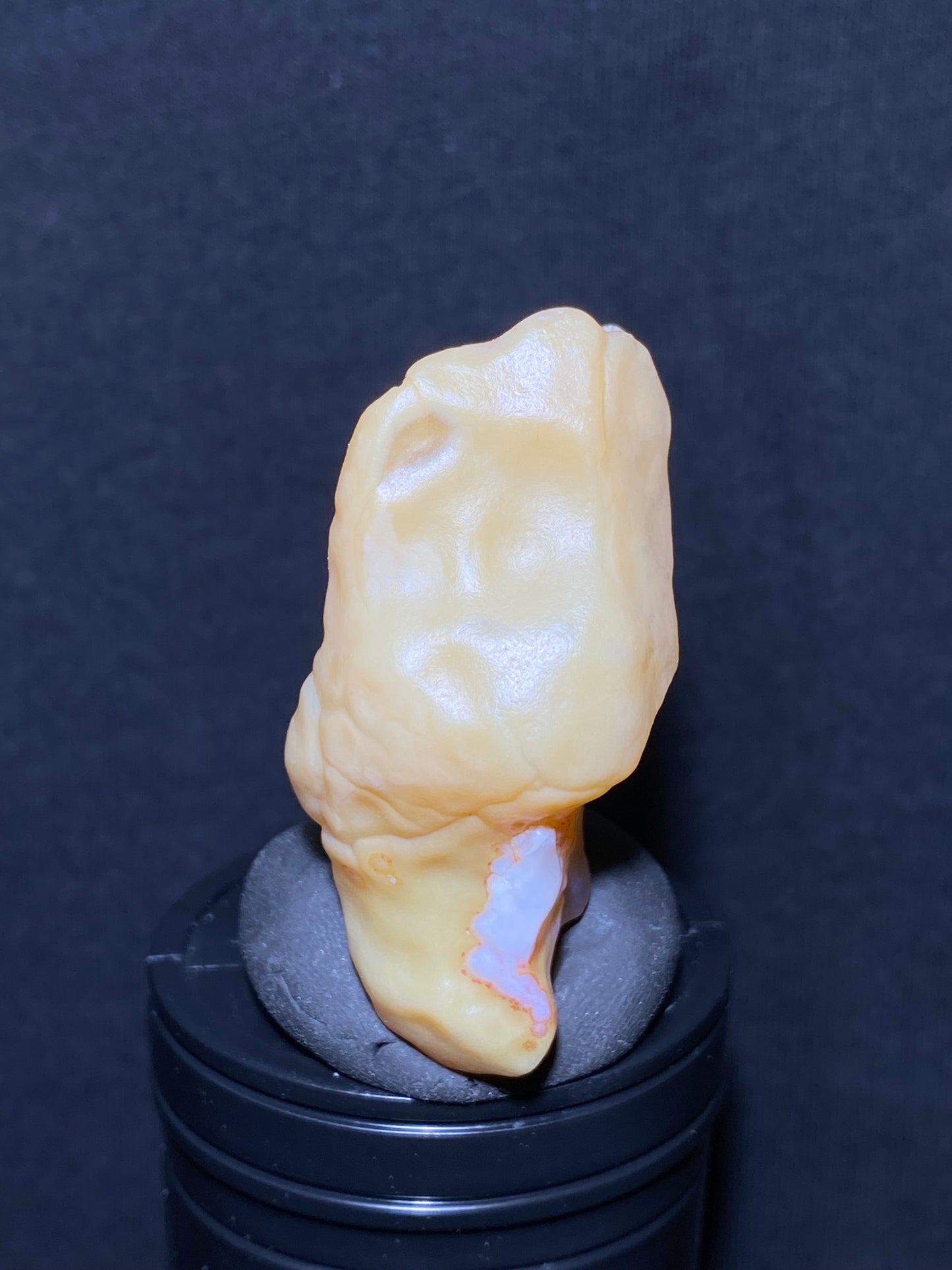 (1055)Alxa Desert Gobi Agate, rough unique nature stone,Natural Color Raw Stone from Inner Mongolia.