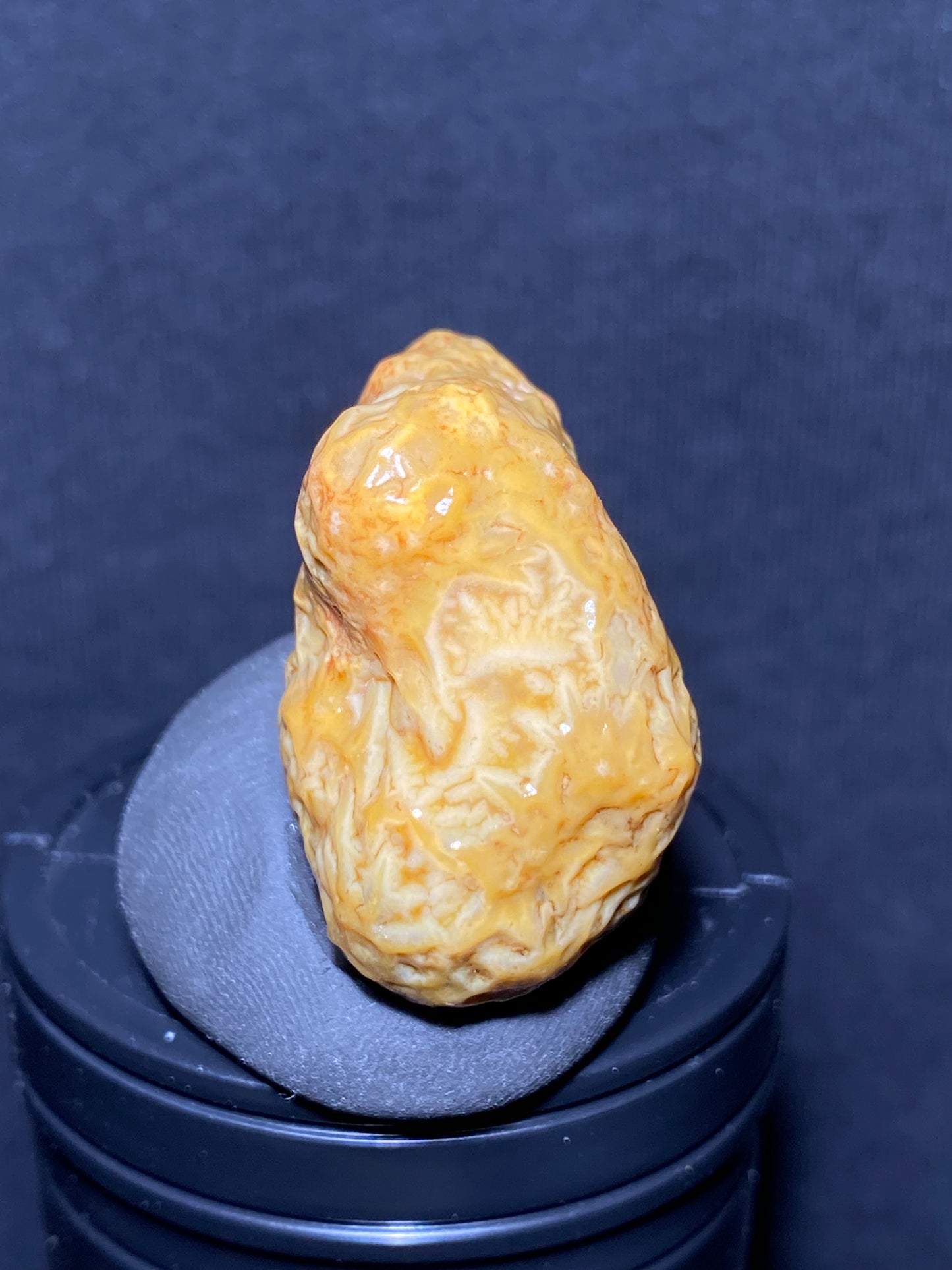 (1063)Alxa Desert Gobi vein Agate, rough nature stone,Natural Color Raw Stone from Inner Mongolia.