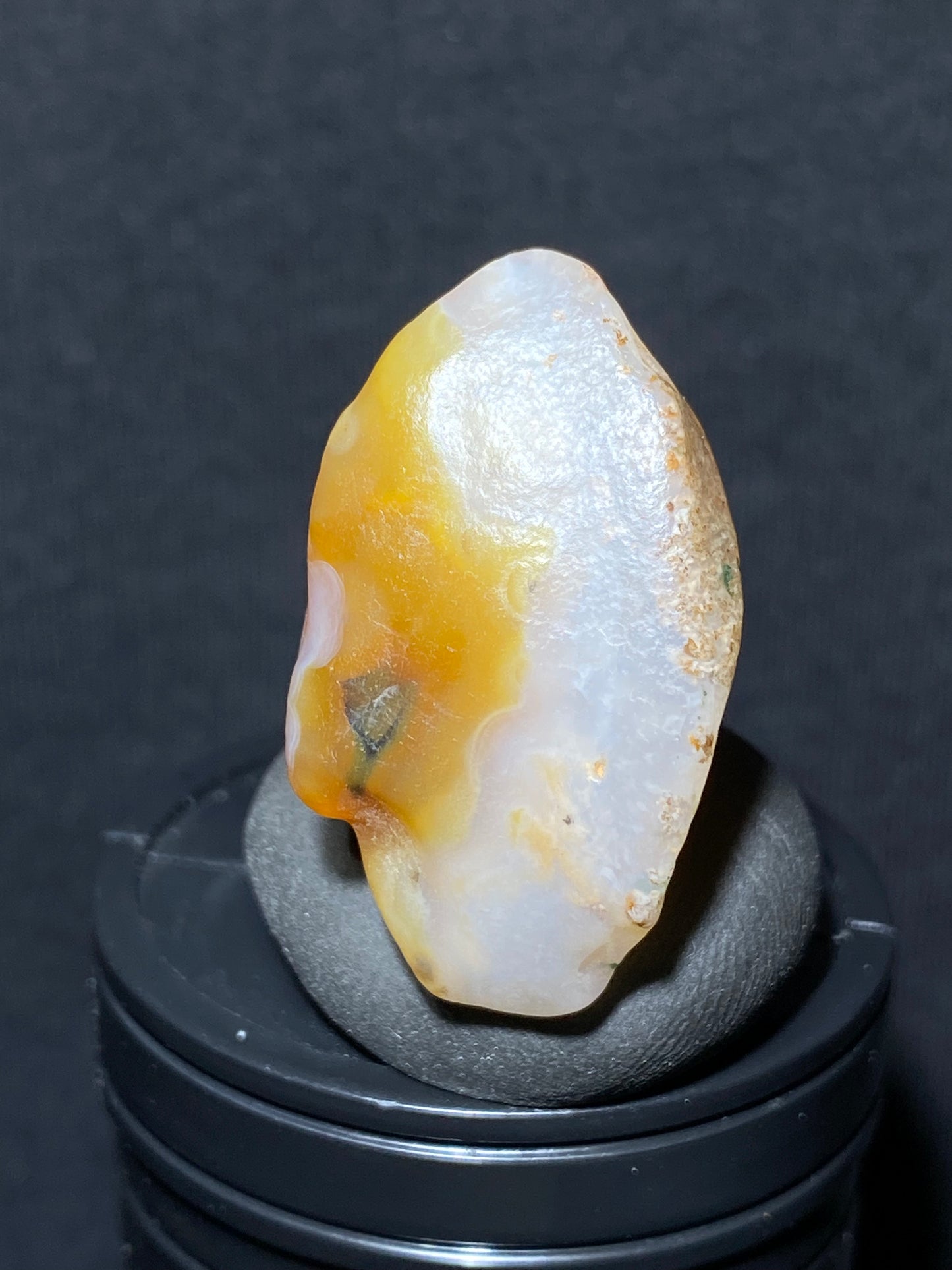 (1064)Alxa Desert Gobi moss Agate, rough nature stone,Natural Color Raw Stone from Inner Mongolia.