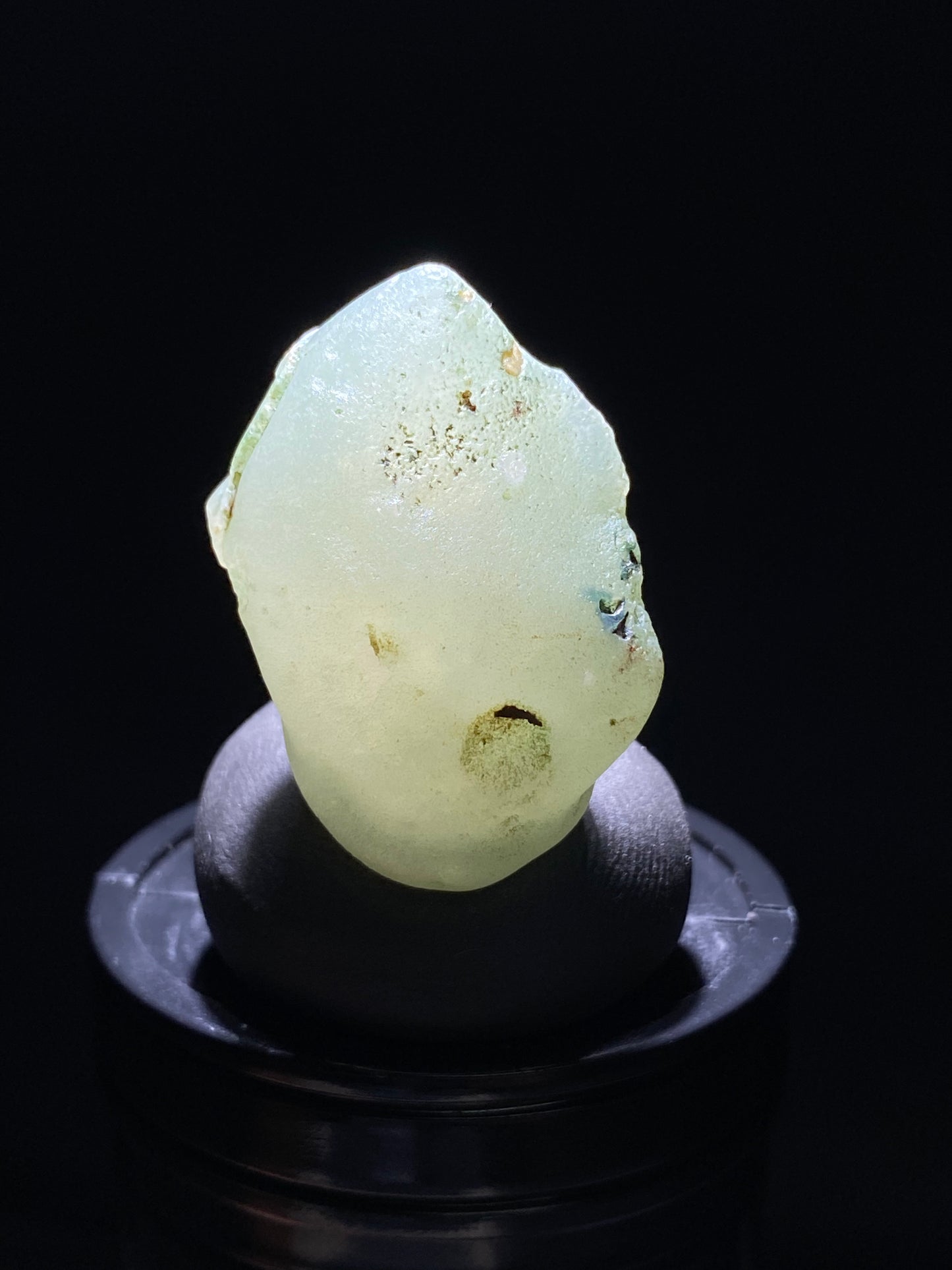 (1066)Alxa Desert Gobi candy Agate, rough nature stone,Natural Color Raw Stone from Inner Mongolia.