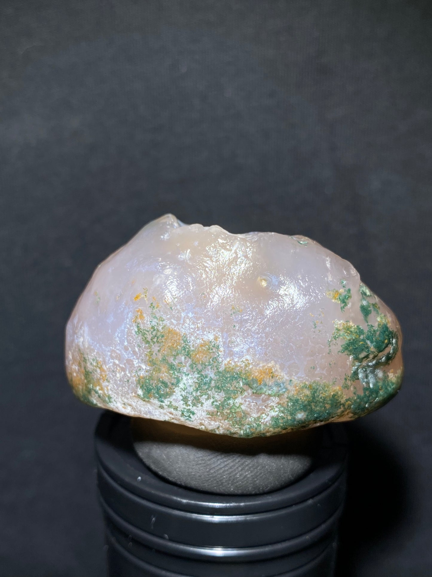 (1069)Alxa Desert Gobi moss Agate, rough nature stone,Natural Color Raw Stone from Inner Mongolia.