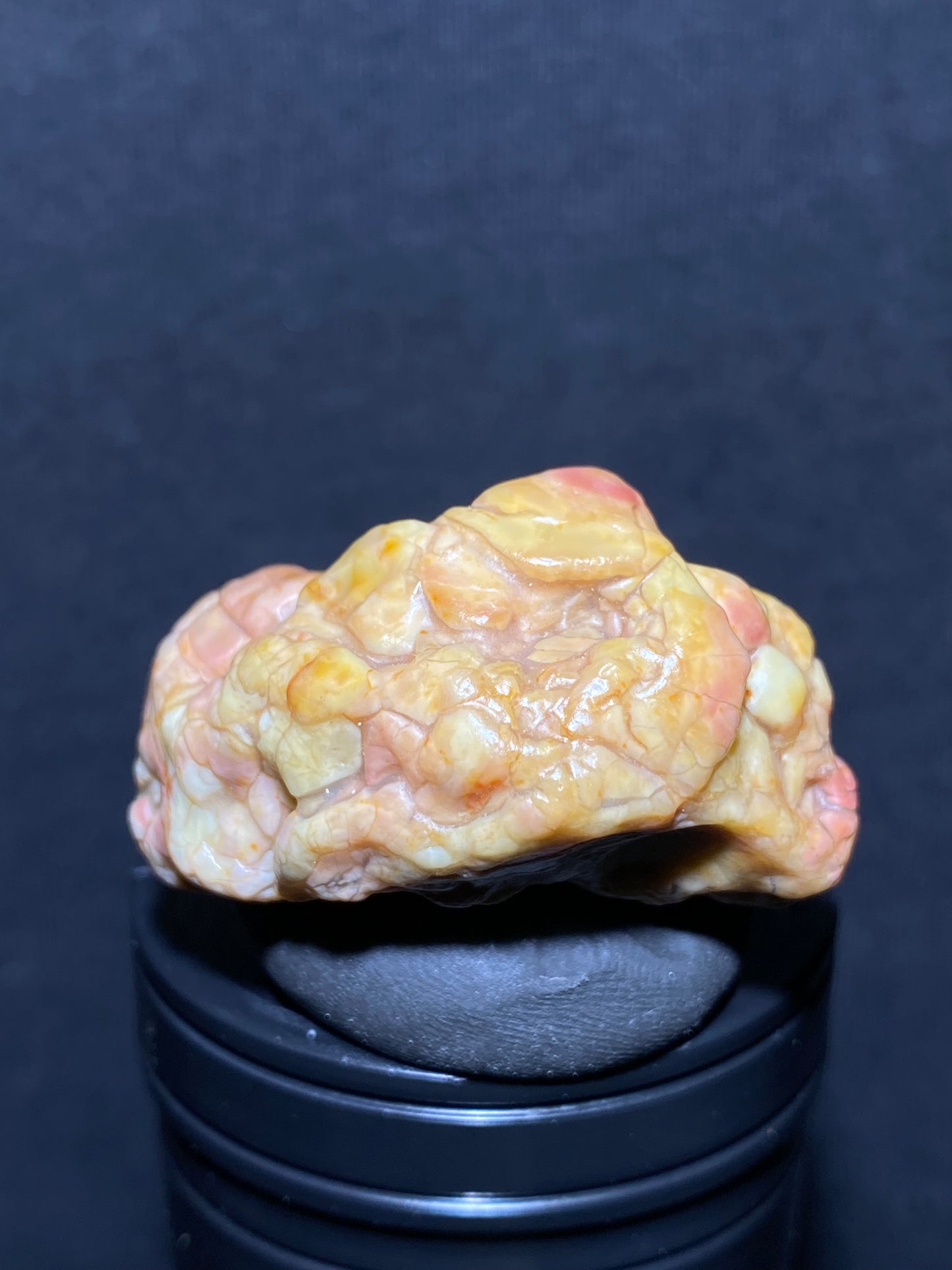 (1070)Alxa Desert Gobi Agate, rough nature stone,Natural Color Raw Stone from Inner Mongolia.