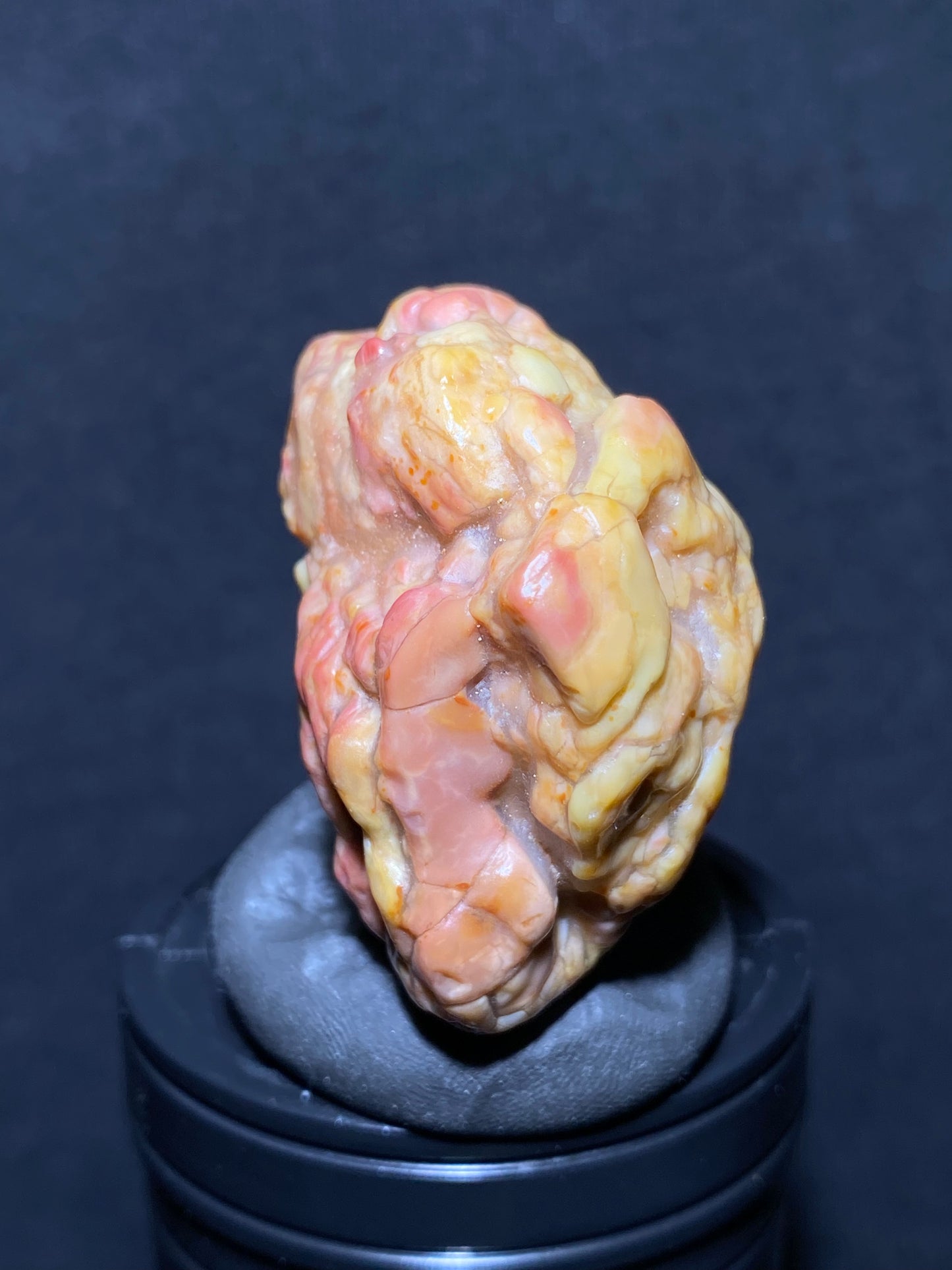 (1070)Alxa Desert Gobi Agate, rough nature stone,Natural Color Raw Stone from Inner Mongolia.