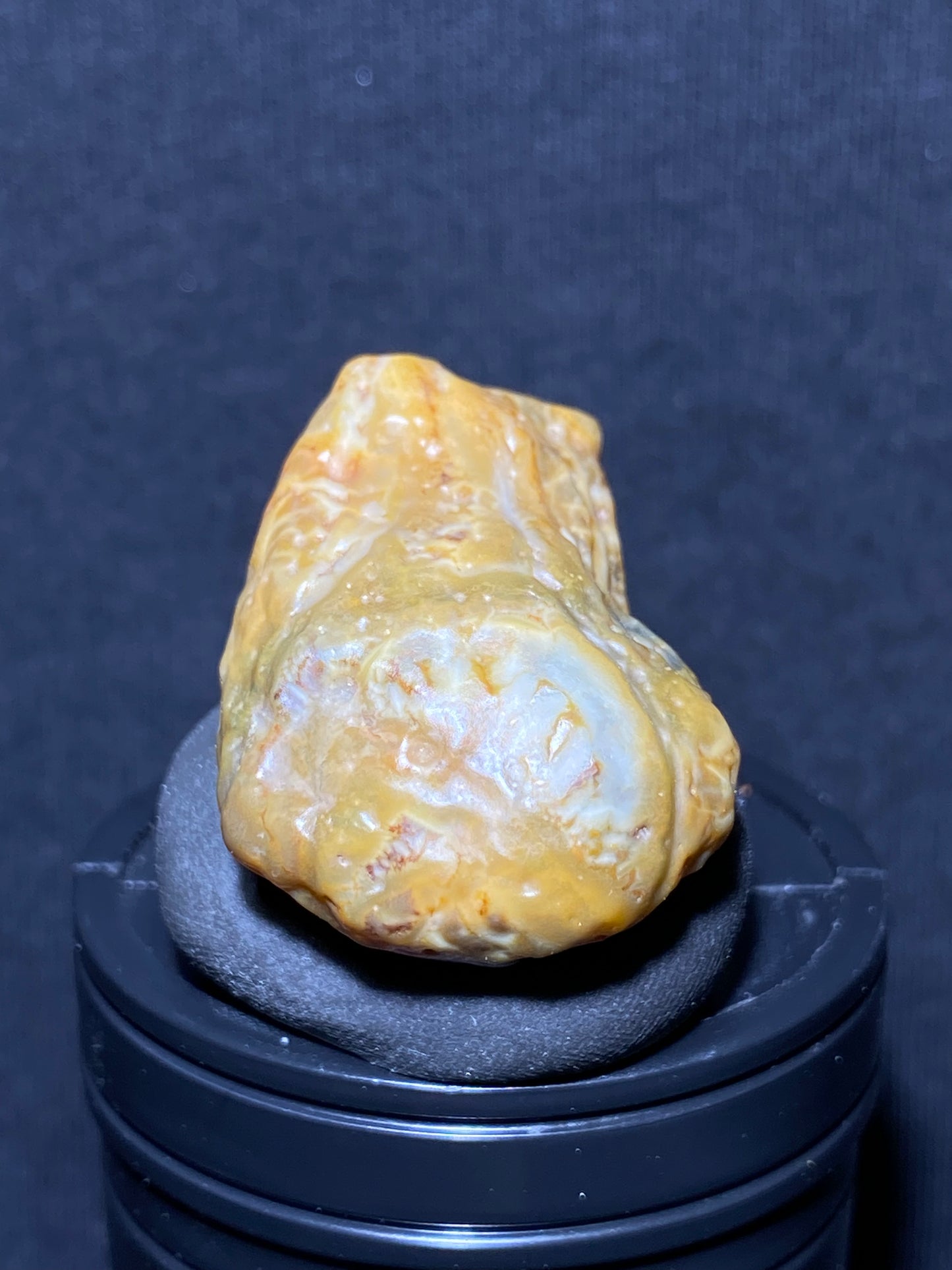 (1071)Alxa Desert Gobi vein Agate, rough nature stone,Natural Color Raw Stone from Inner Mongolia.