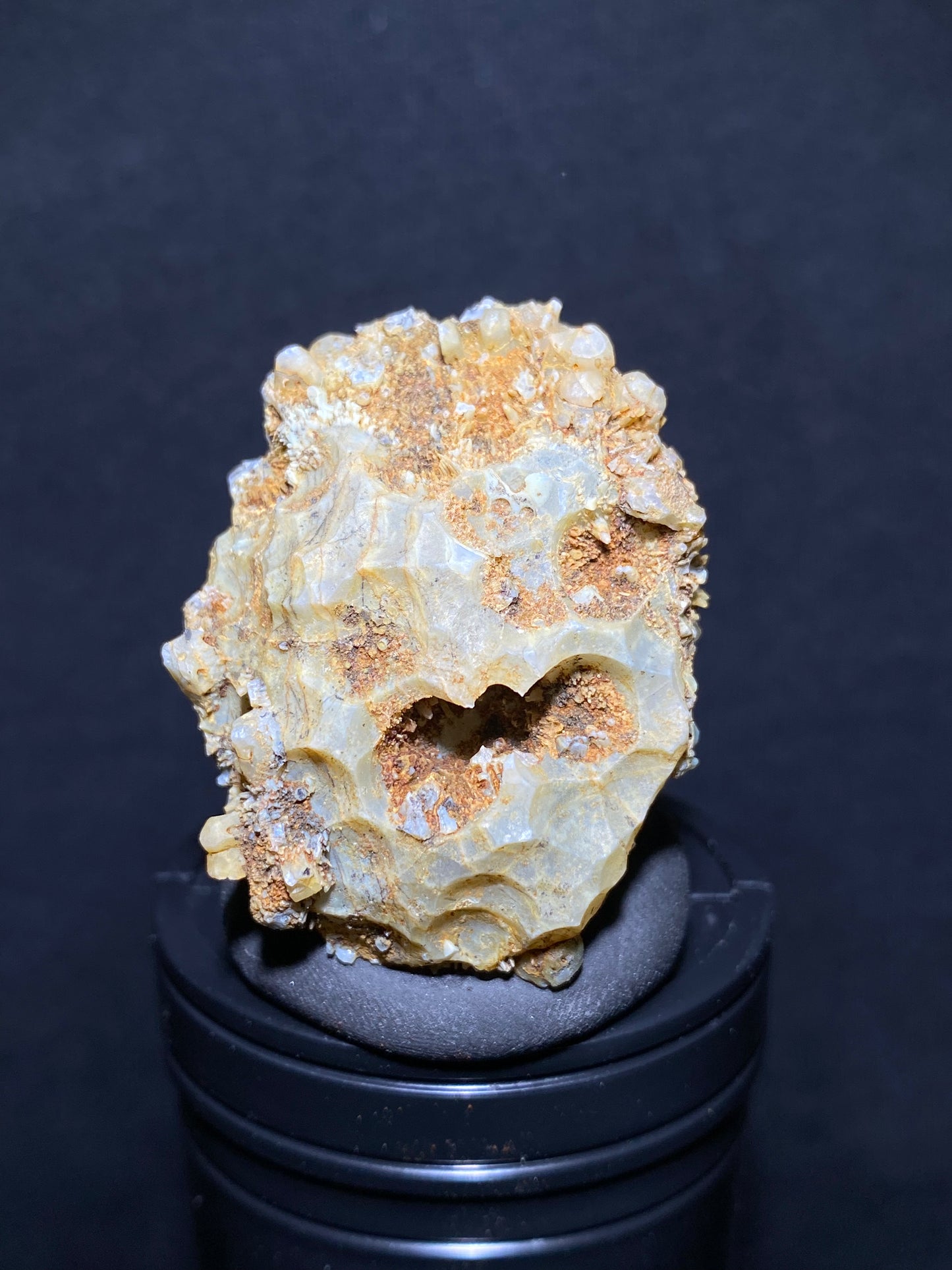 (1078)Alxa Gobi Desert vein Agate, rough nature stone,Natural Color Raw Stone from Inner Mongolia.