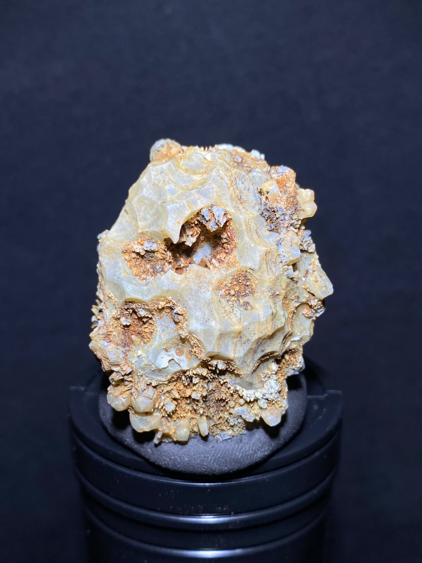 (1078)Alxa Gobi Desert vein Agate, rough nature stone,Natural Color Raw Stone from Inner Mongolia.