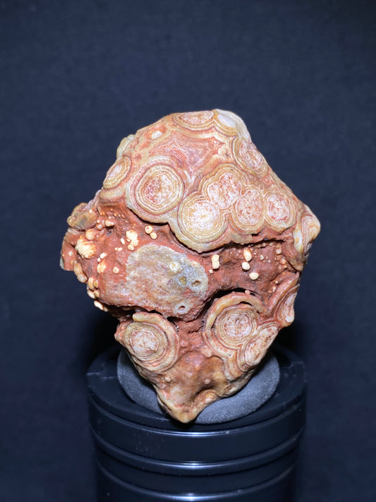 (1096)Alxa Gobi Desert red eye Agate, rough nature stone, Natural Color Raw Stone from Inner Mongolia.
