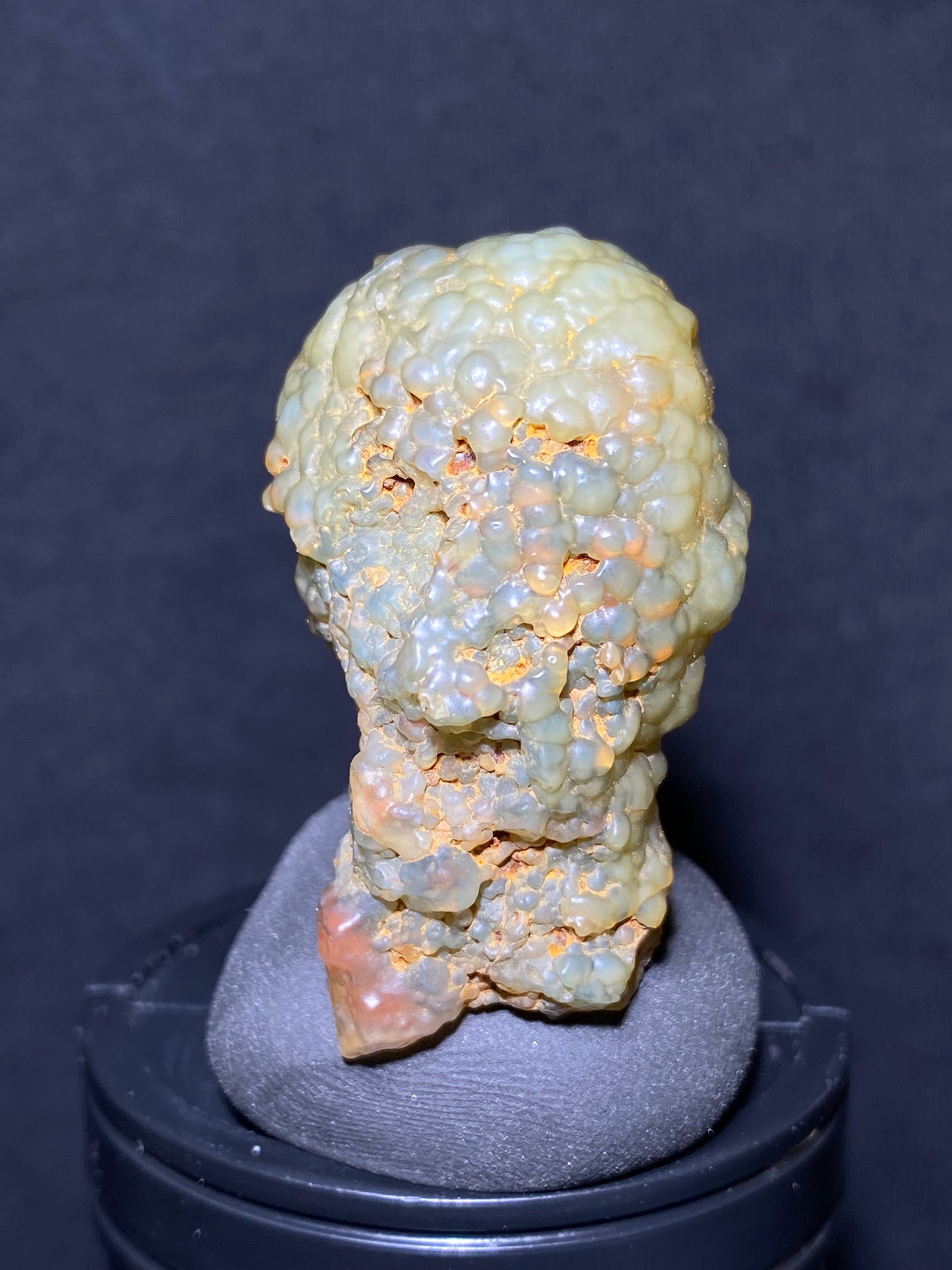 (1098) Gobi Desert Agate, rough nature stone,Natural Color Raw Stone from XinJiang