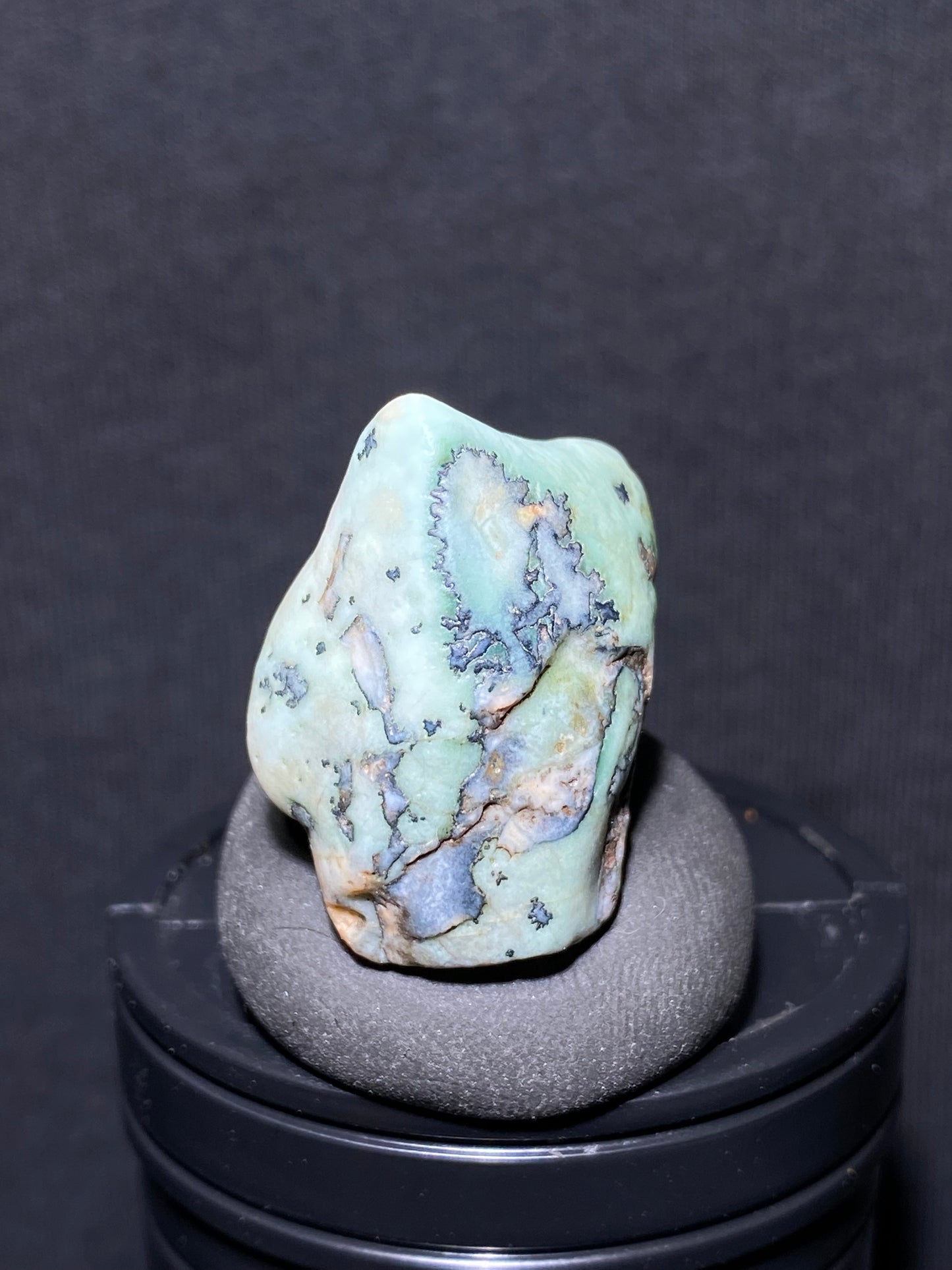 (1105)Alxa Gobi Desert moss Agate, rough nature stone, Natural Color Raw Stone from Inner Mongolia.