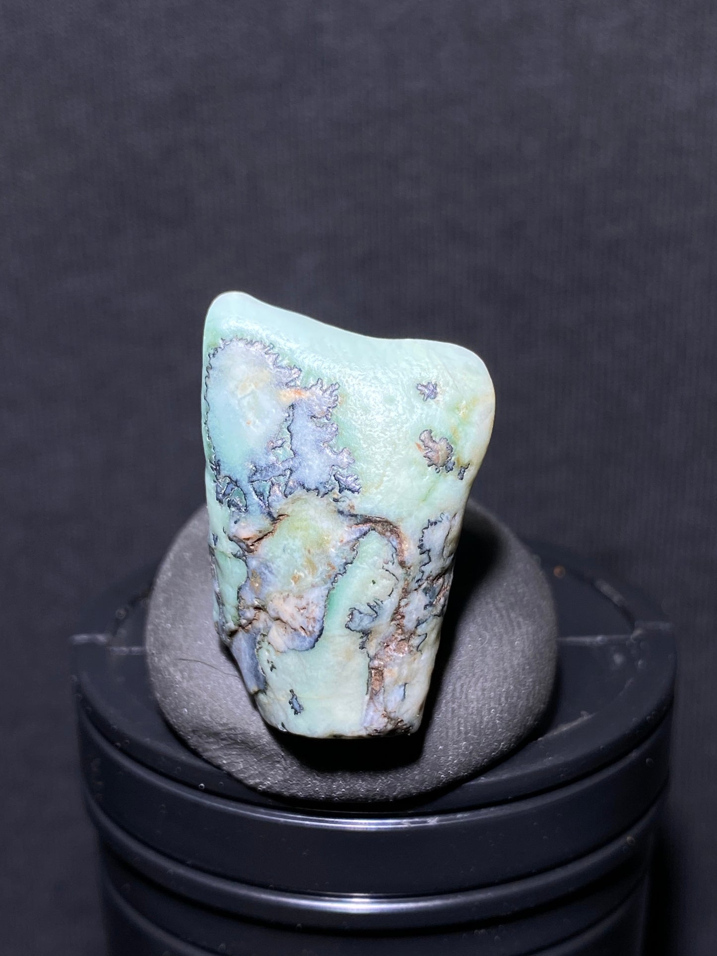 (1105)Alxa Gobi Desert moss Agate, rough nature stone, Natural Color Raw Stone from Inner Mongolia.